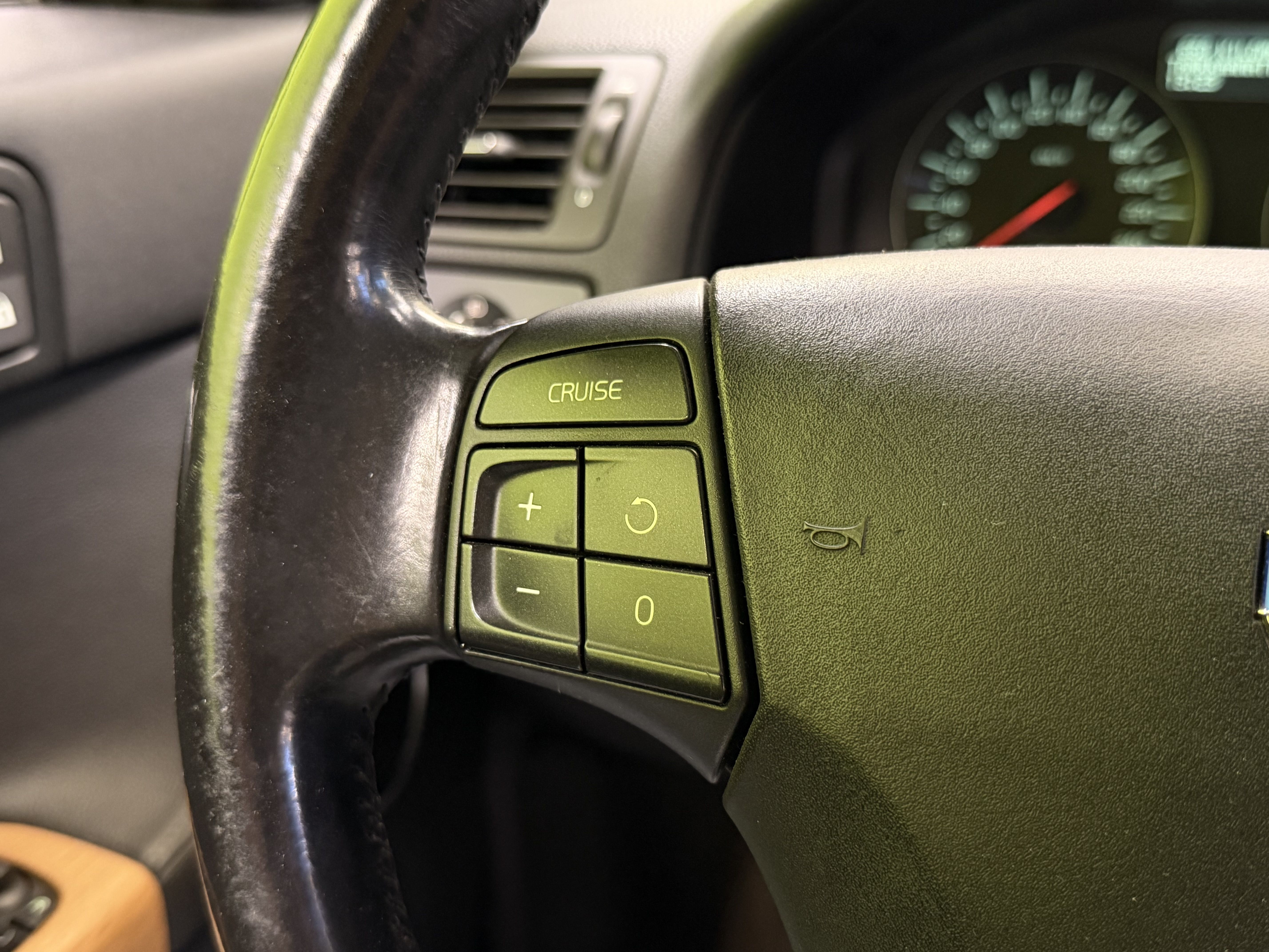 Volvo V50 2011