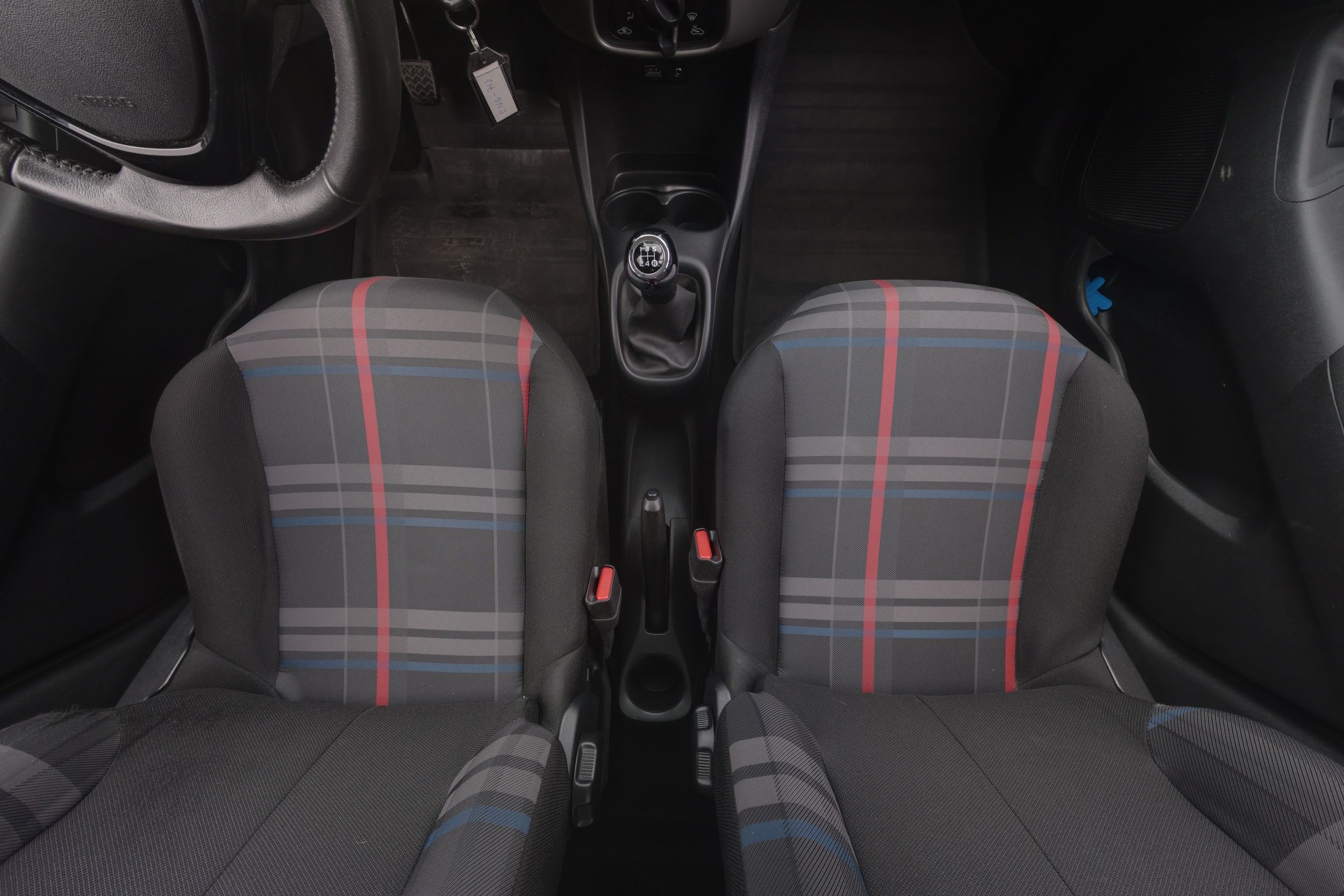 Peugeot 108 2015