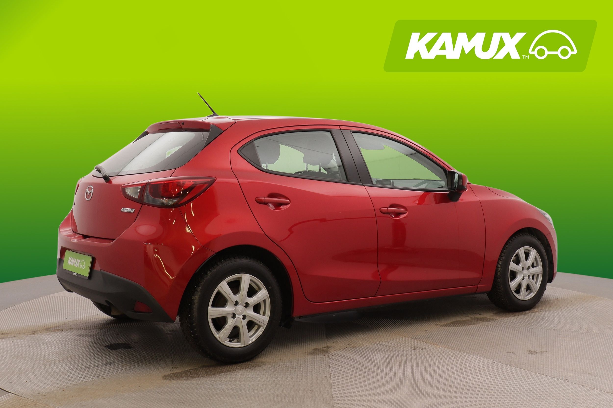 Mazda 2 2015
