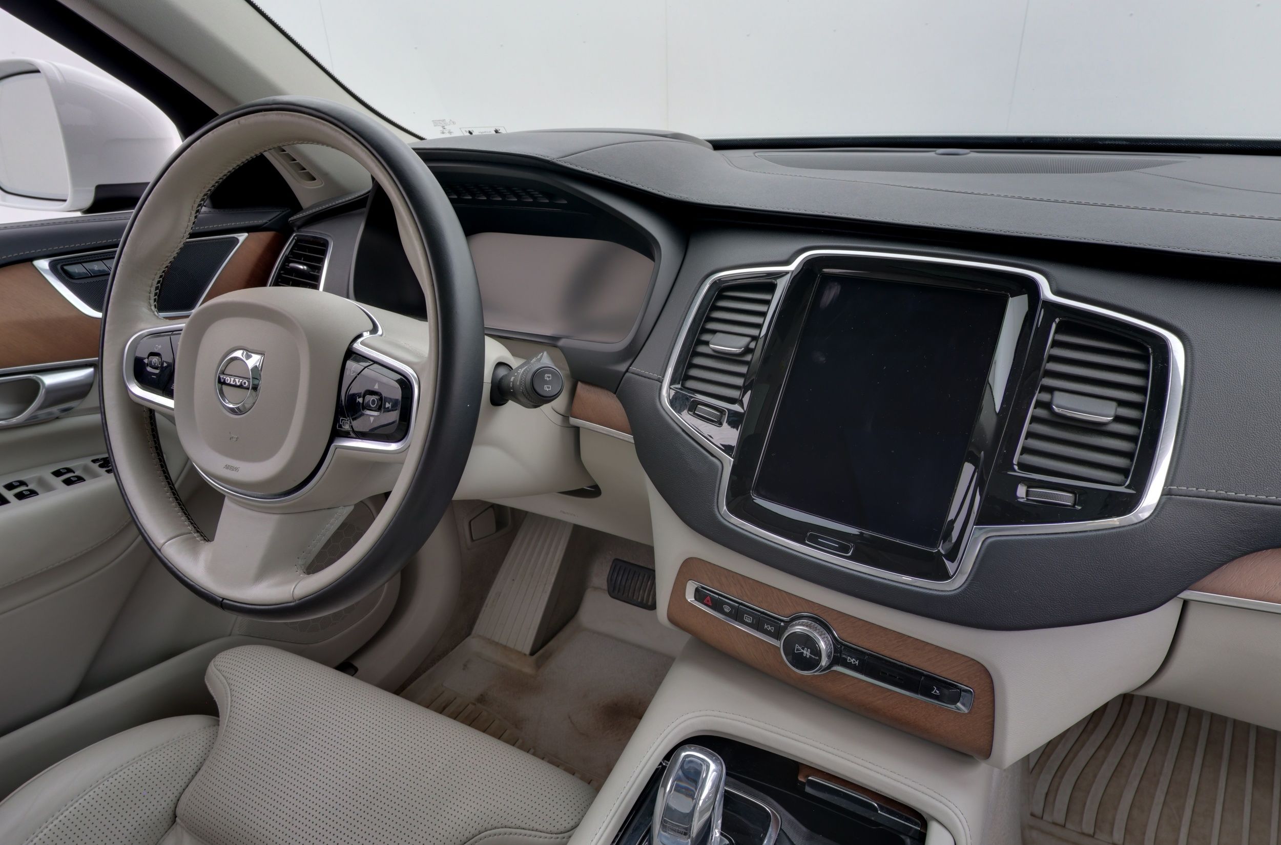 Volvo XC90 2017