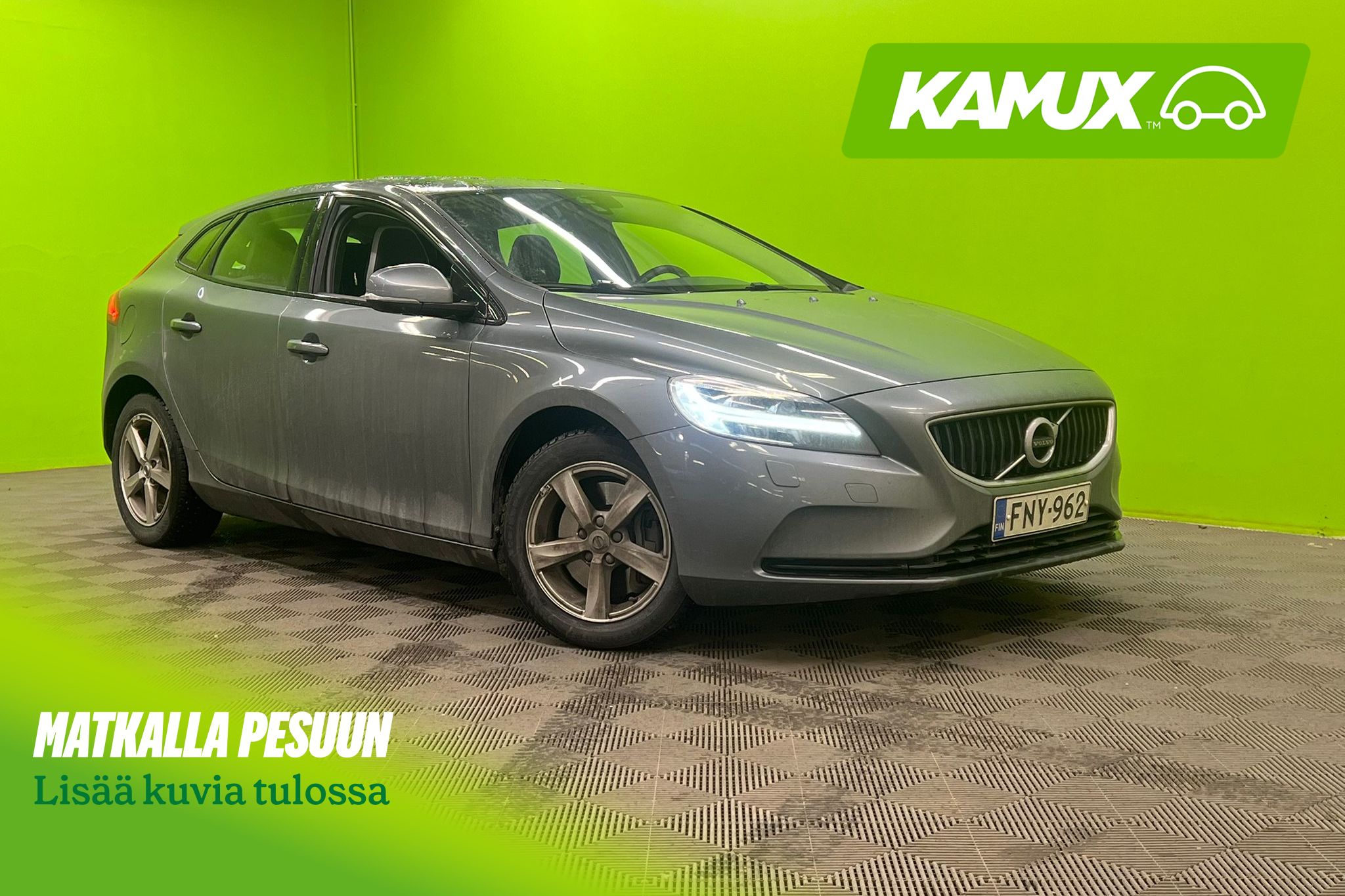 Volvo V40 2020