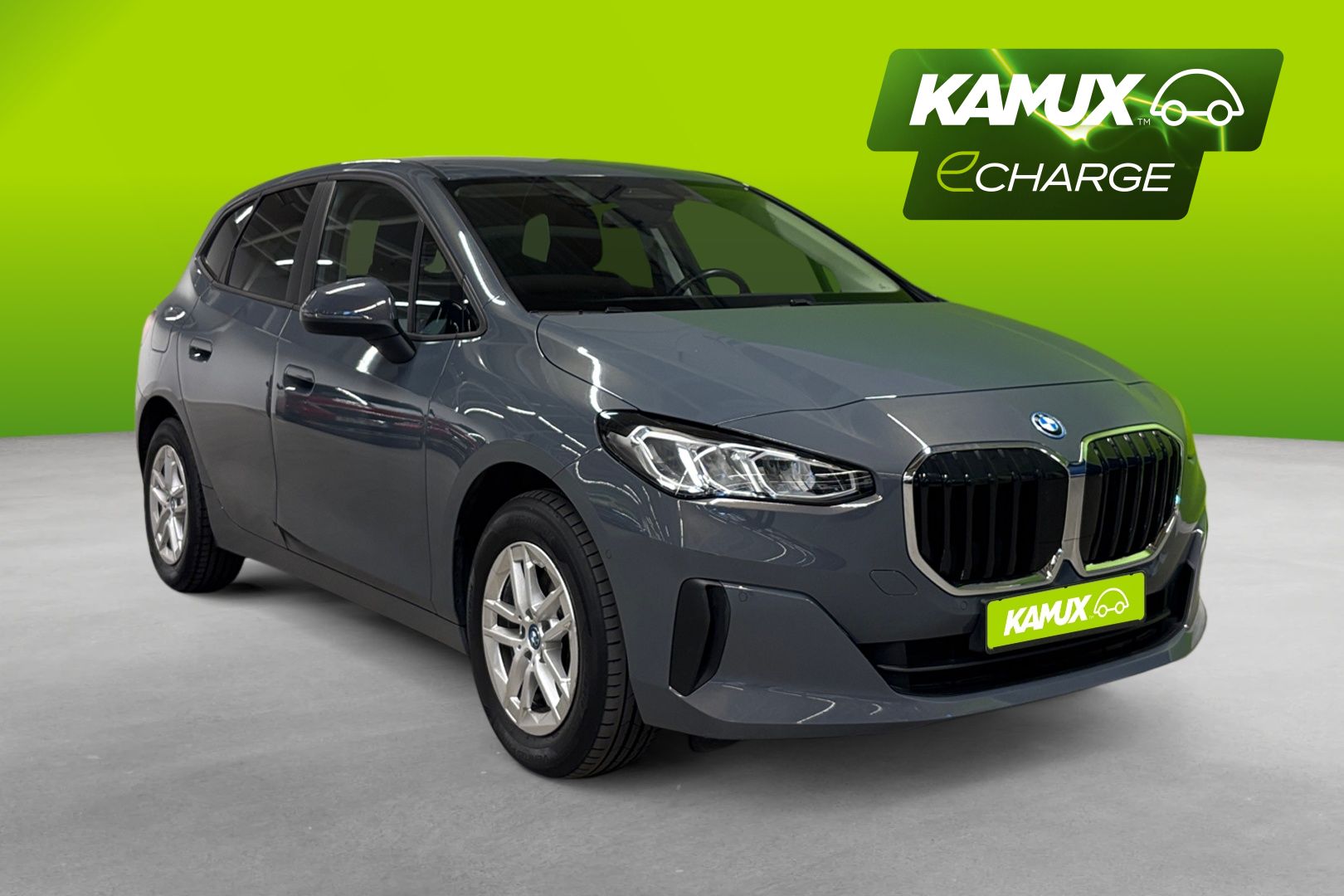 BMW 225 2023