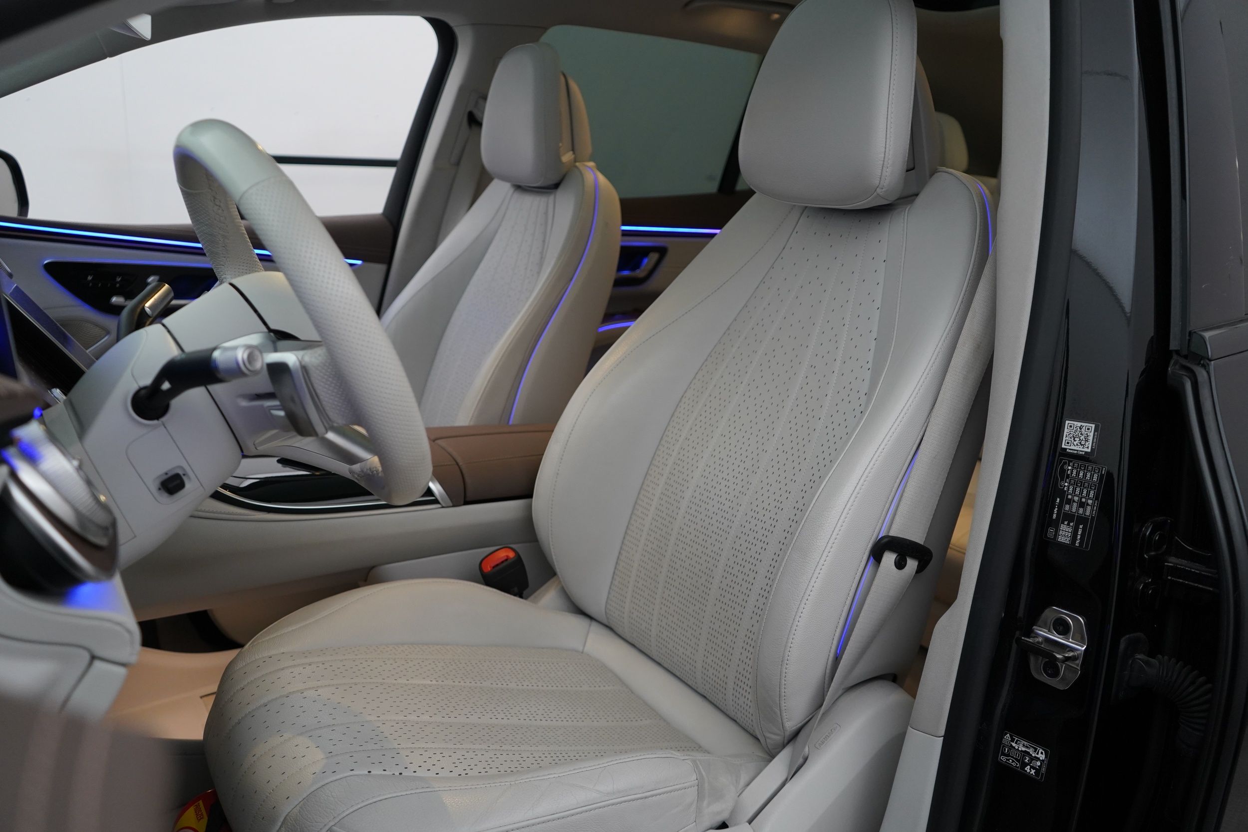 Mercedes-Benz EQS SUV 2023
