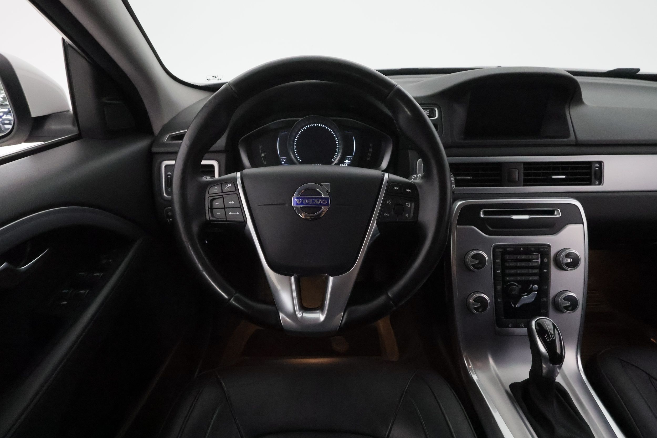 Volvo V70 2016