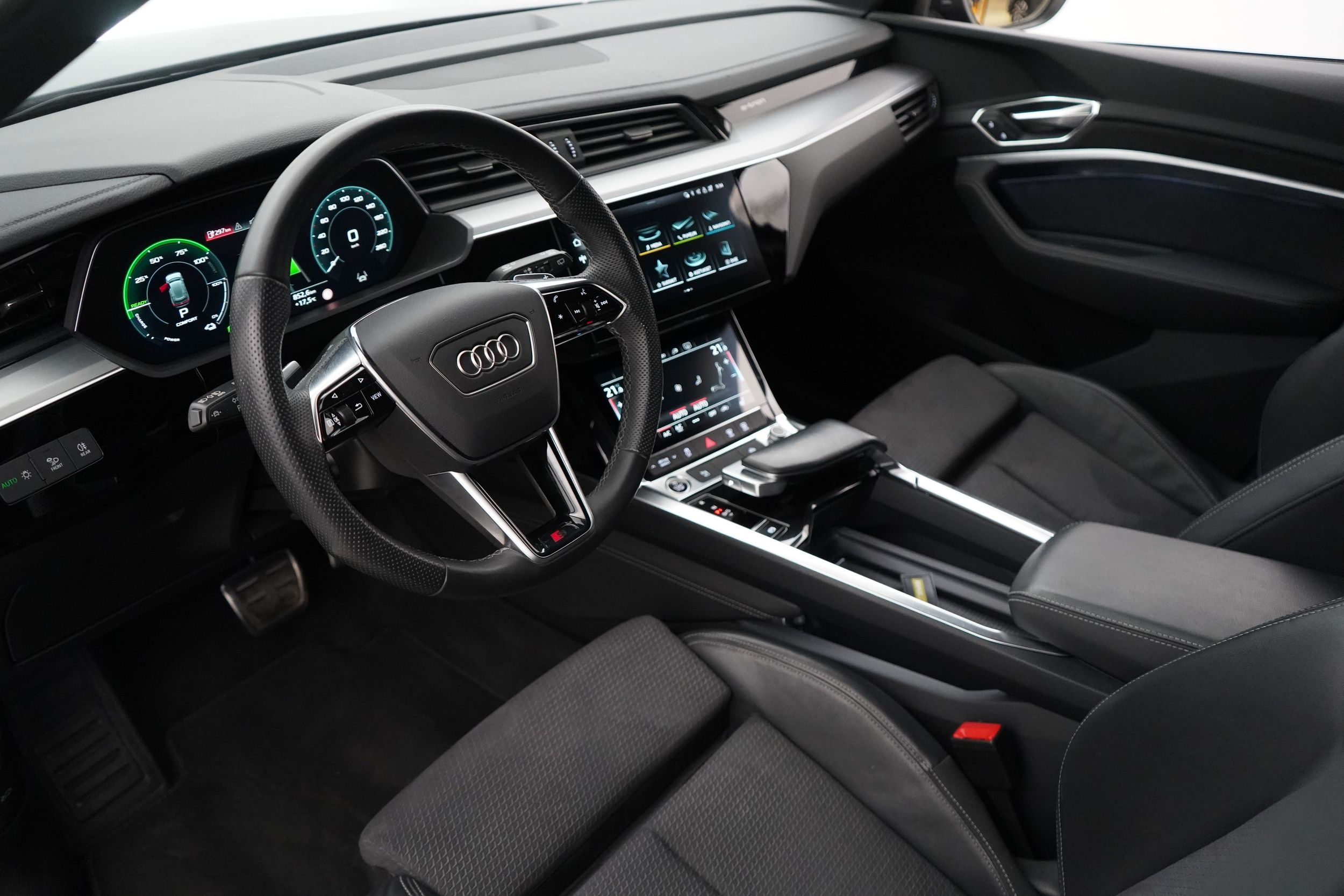 Audi Q8 e-tron 2024