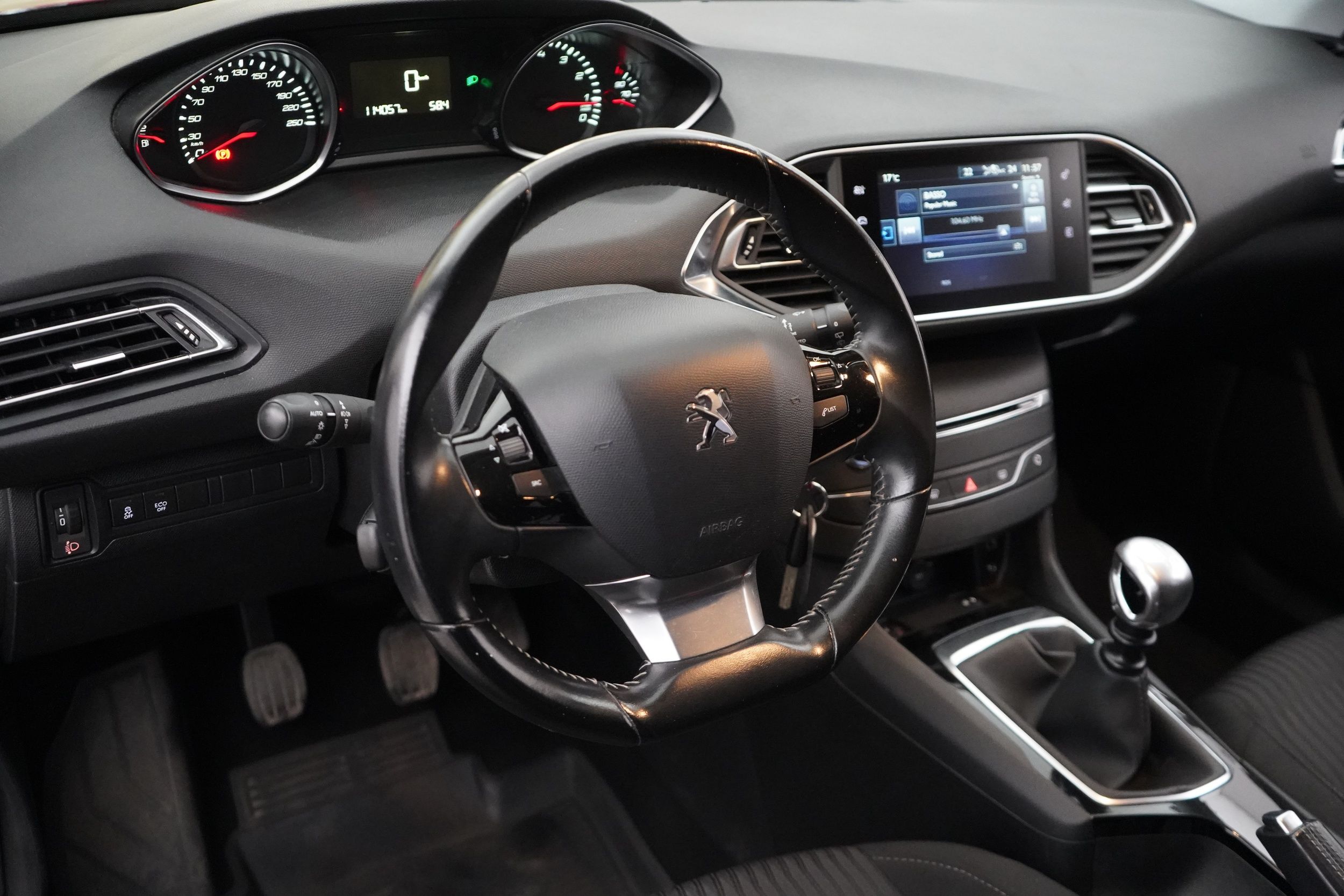 Peugeot 308 2016