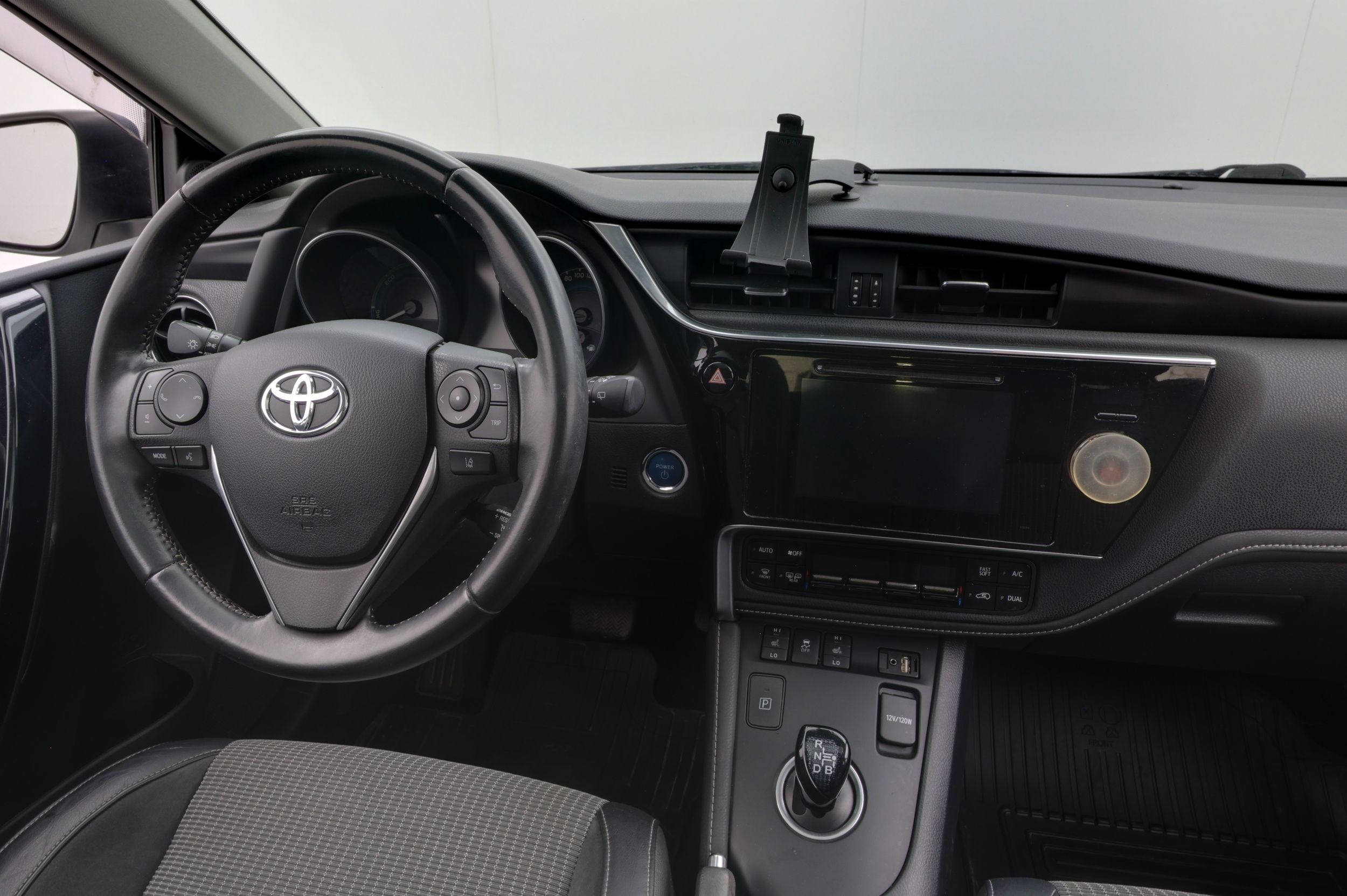 Toyota Auris 2016