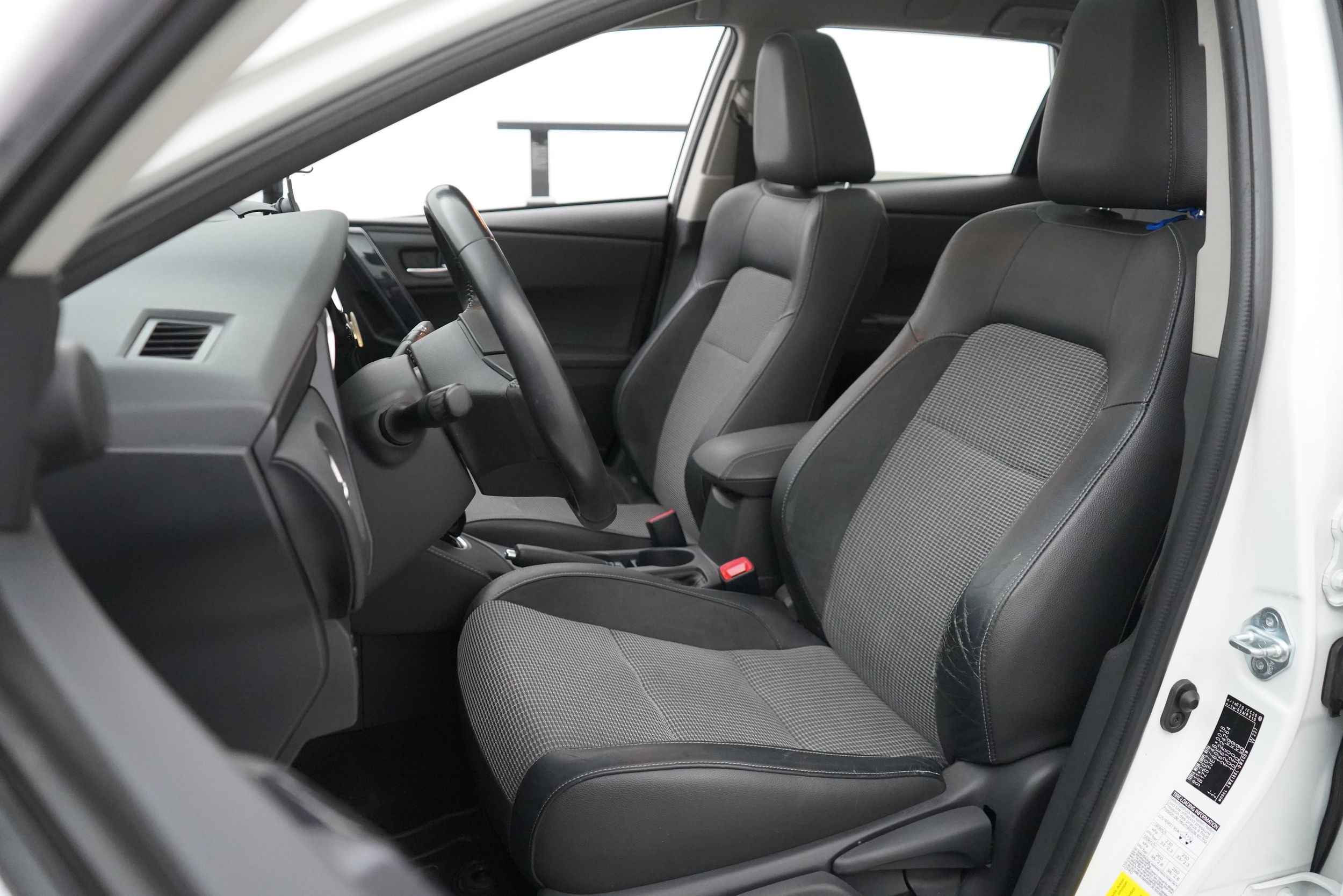 Toyota Auris 2016