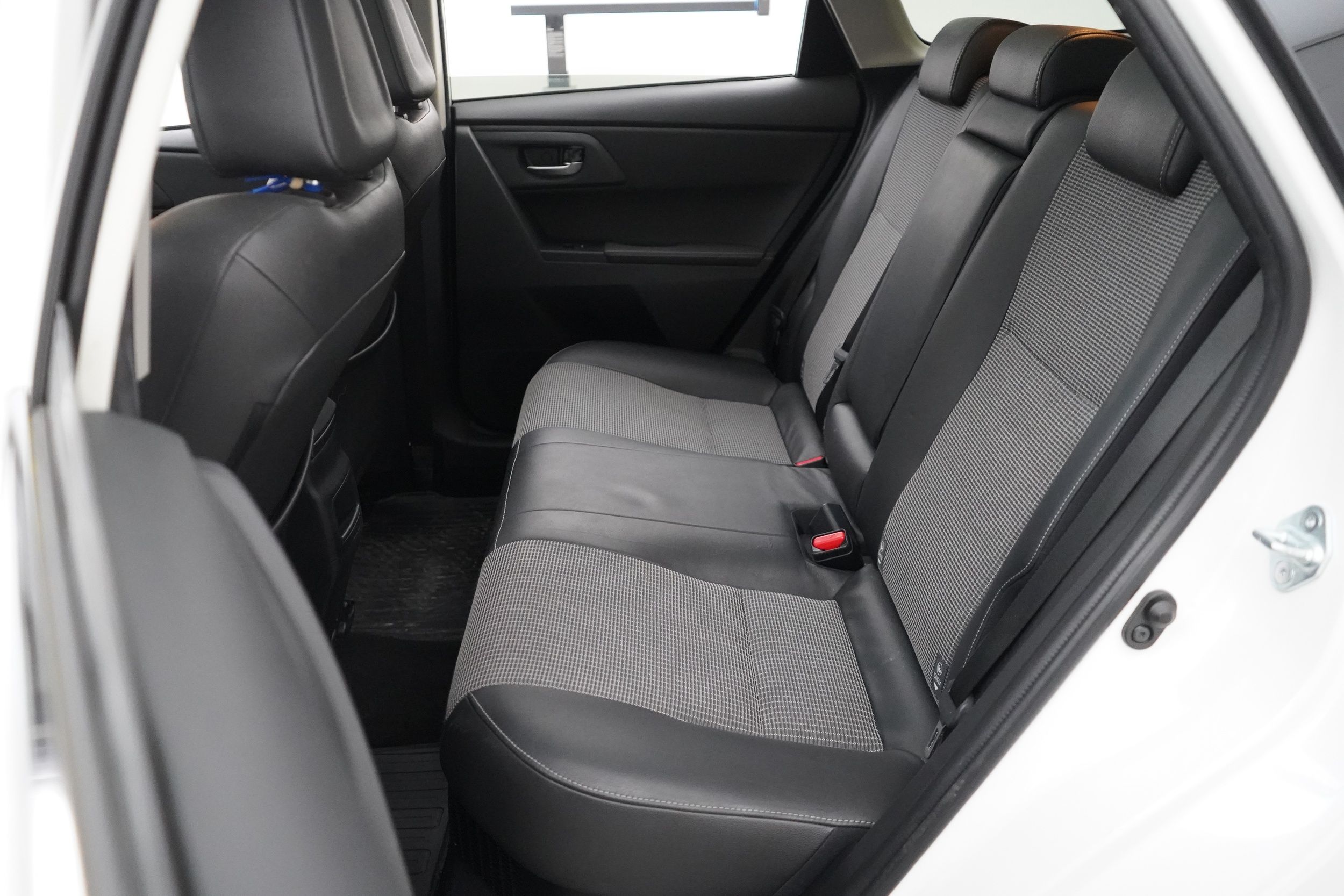 Toyota Auris 2016