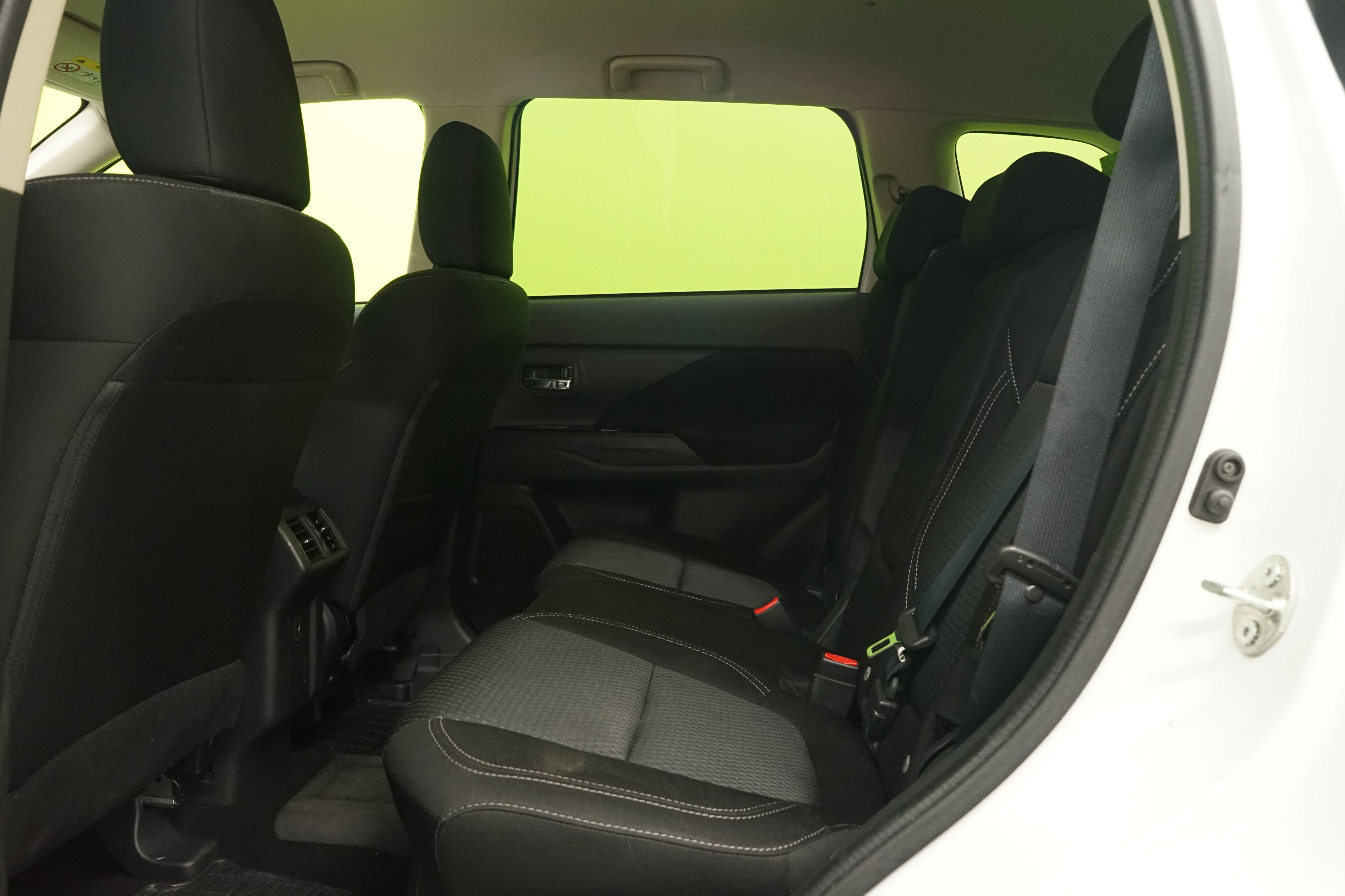 Mitsubishi Outlander PHEV 2020