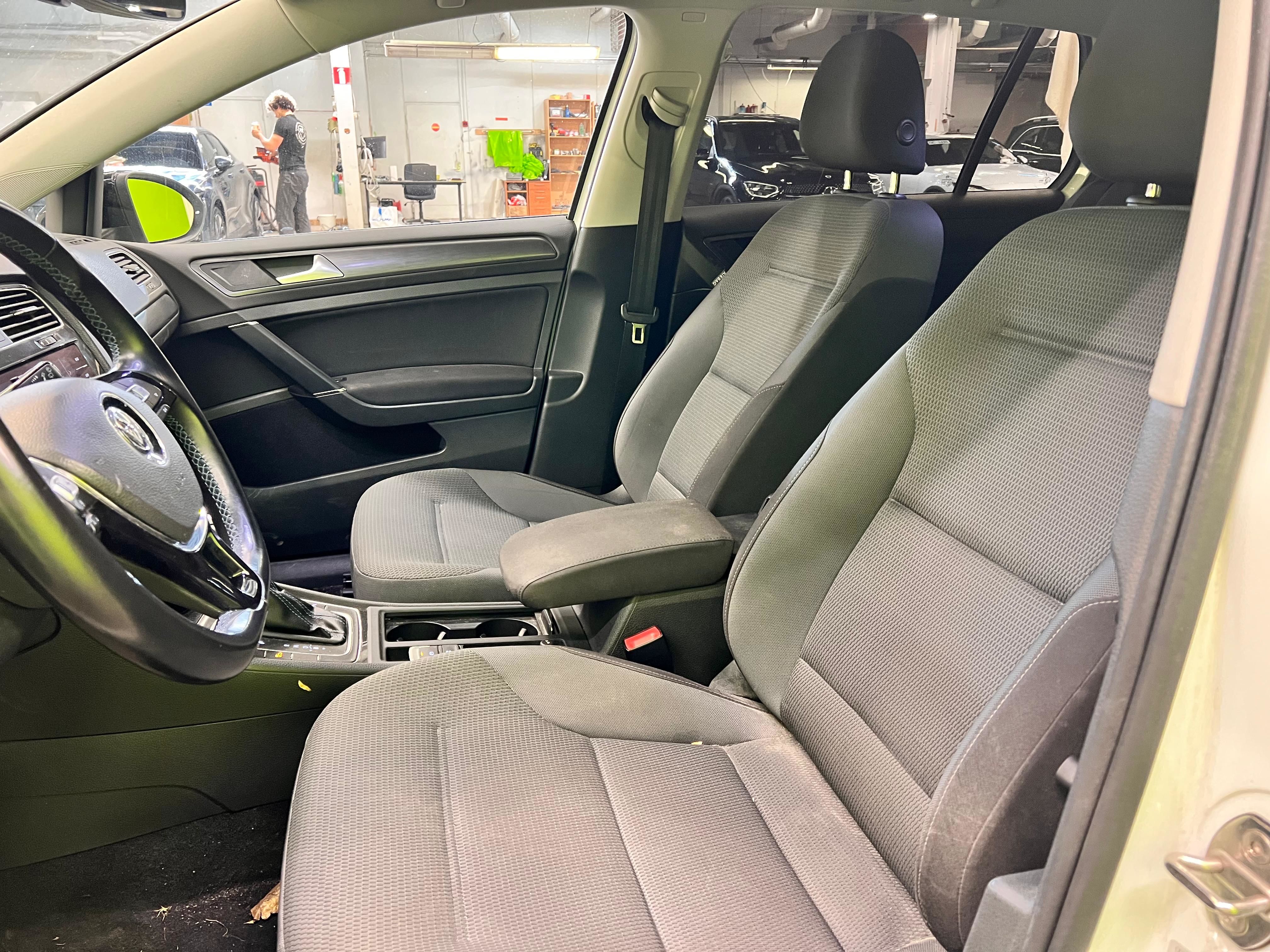 Volkswagen Golf 2020