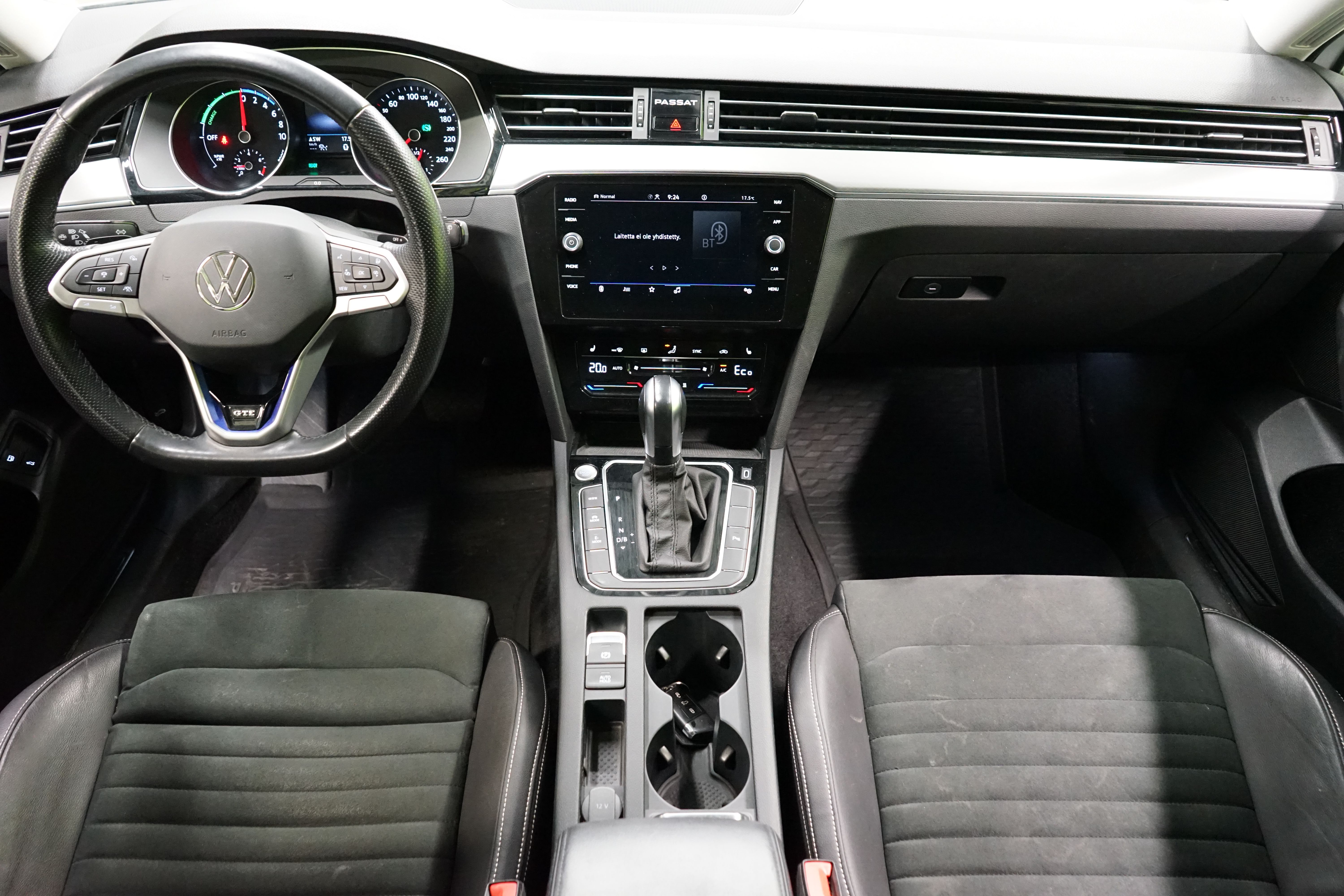Volkswagen Passat 2021