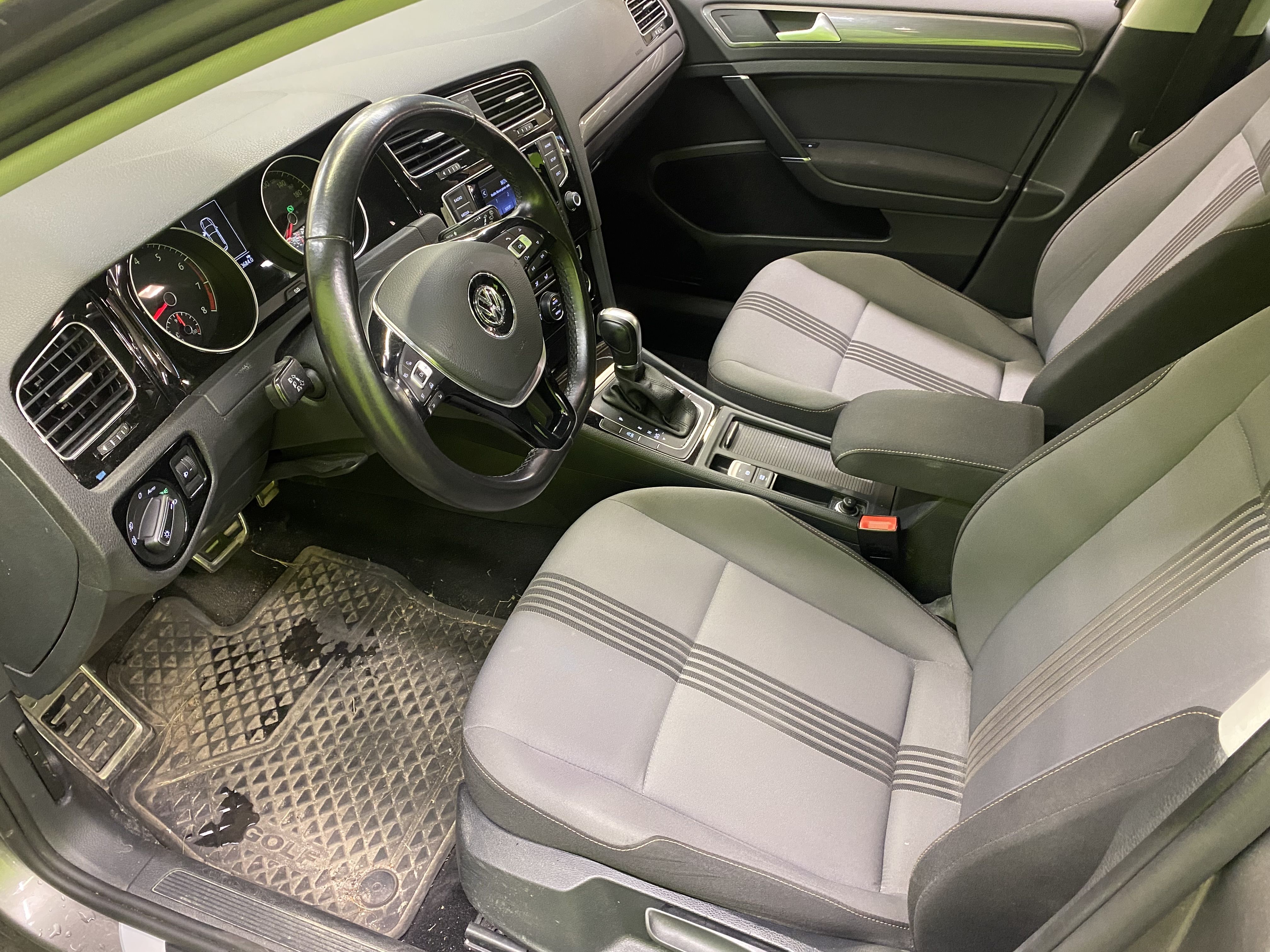 Volkswagen Golf 2016