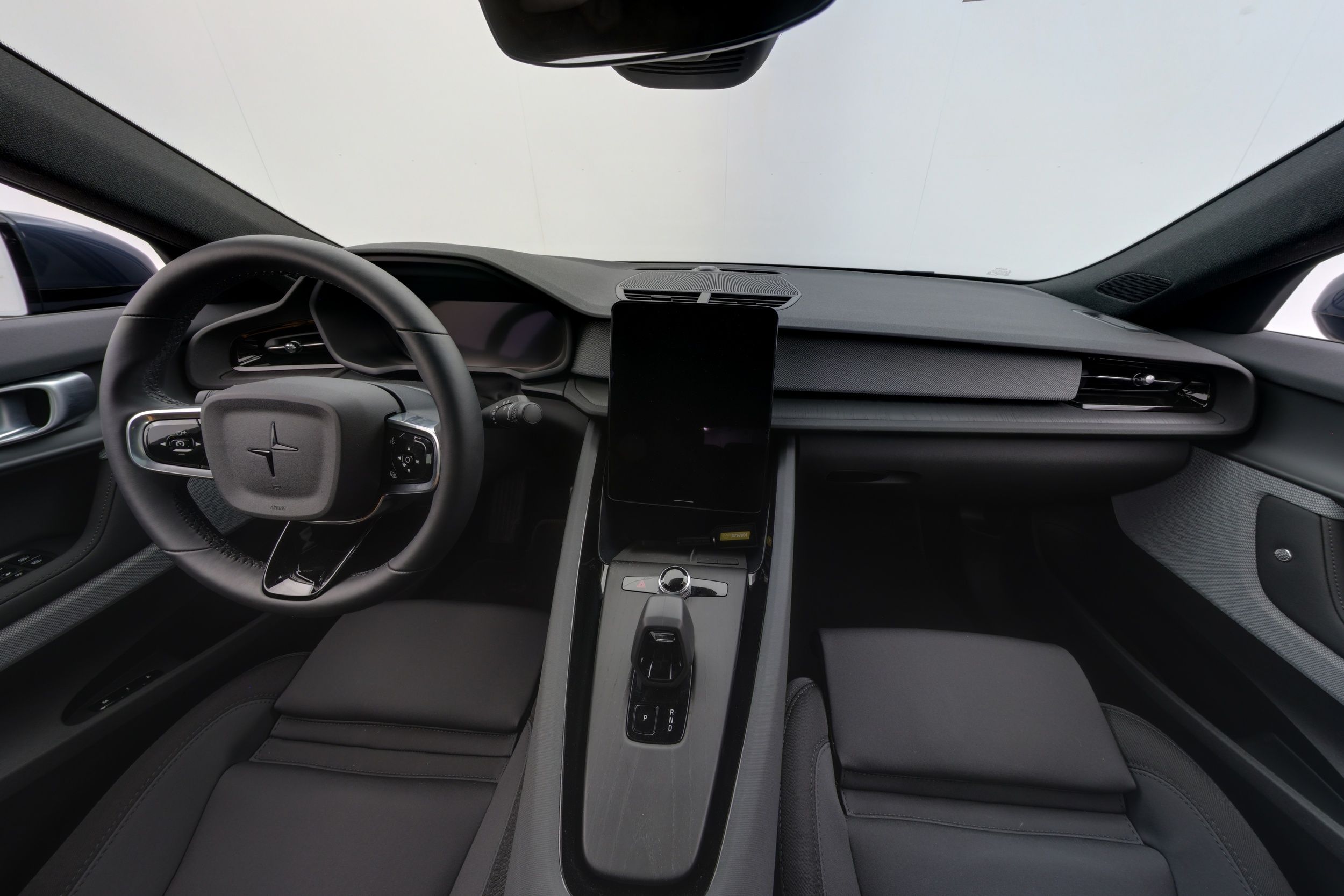 Polestar 2 2025