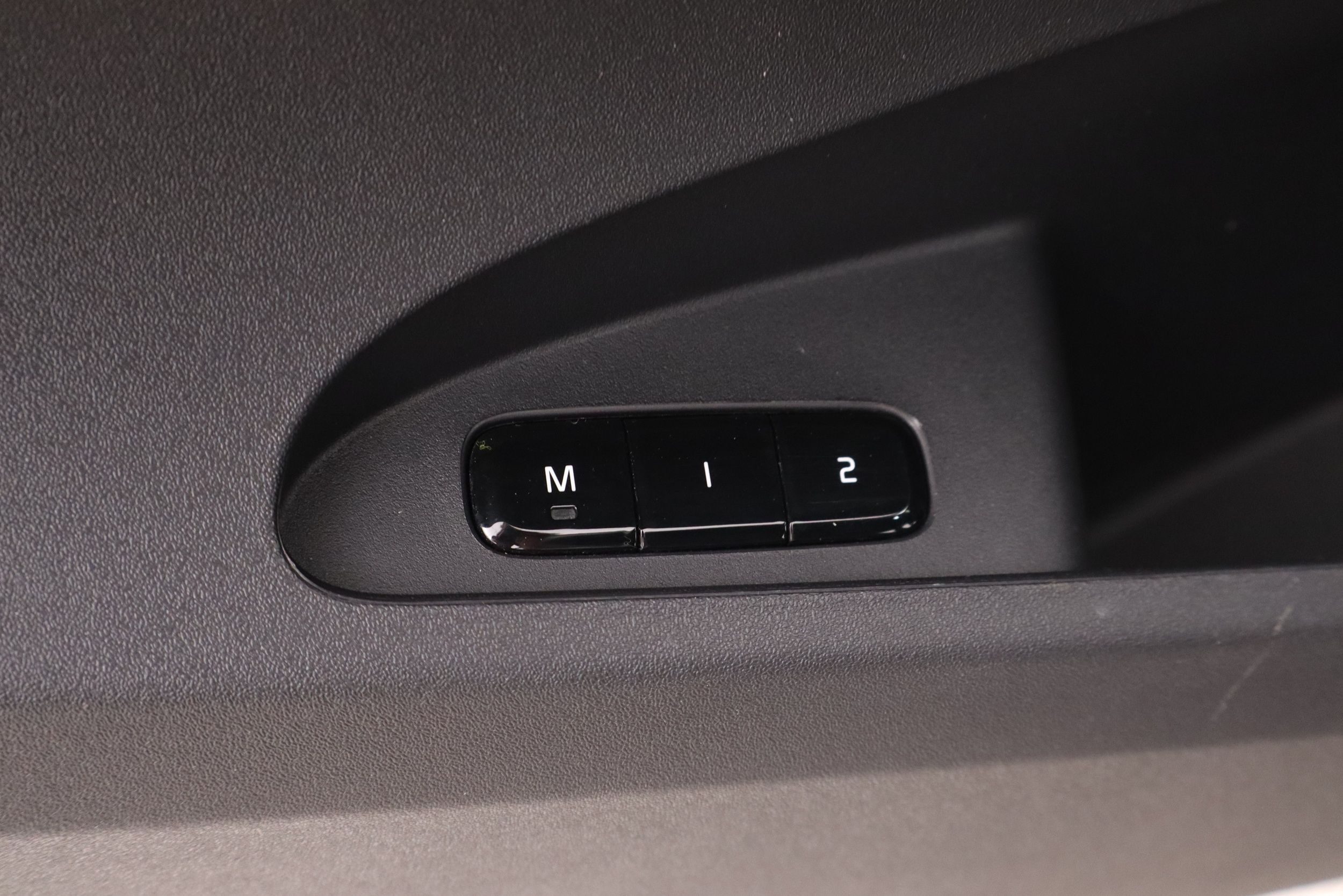 Polestar 2 2023