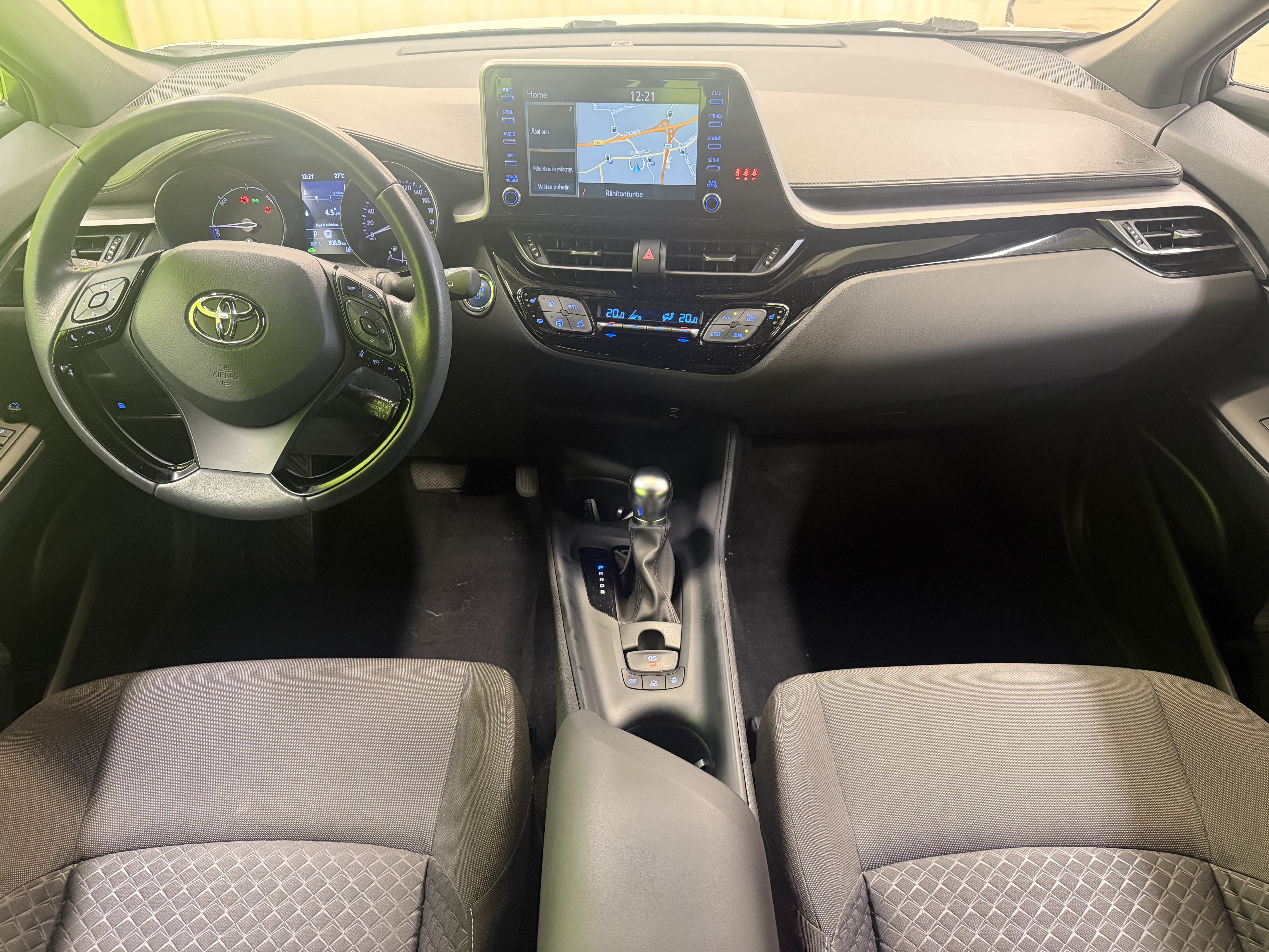 Toyota C-HR 2023