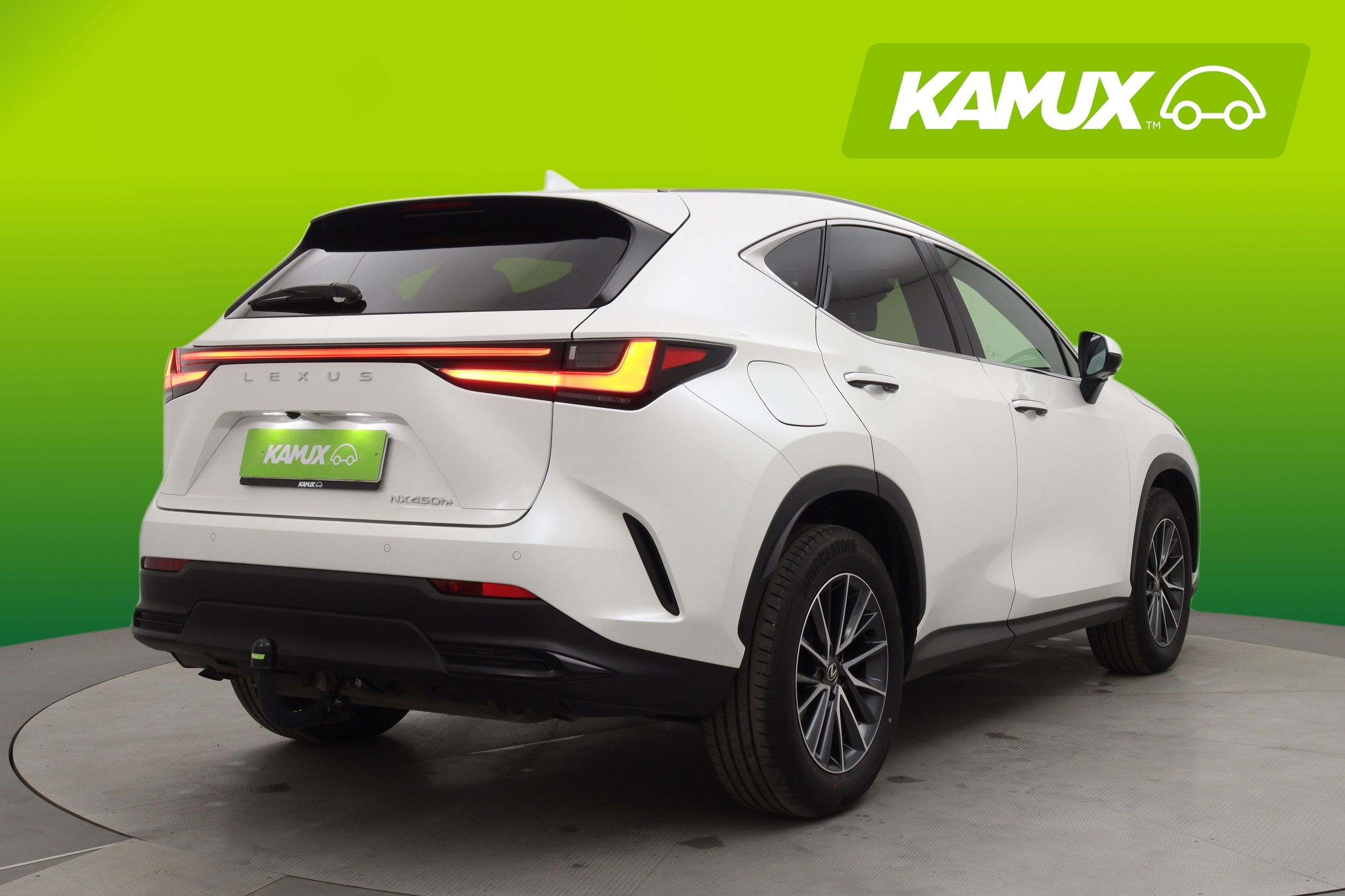 Lexus NX 2024
