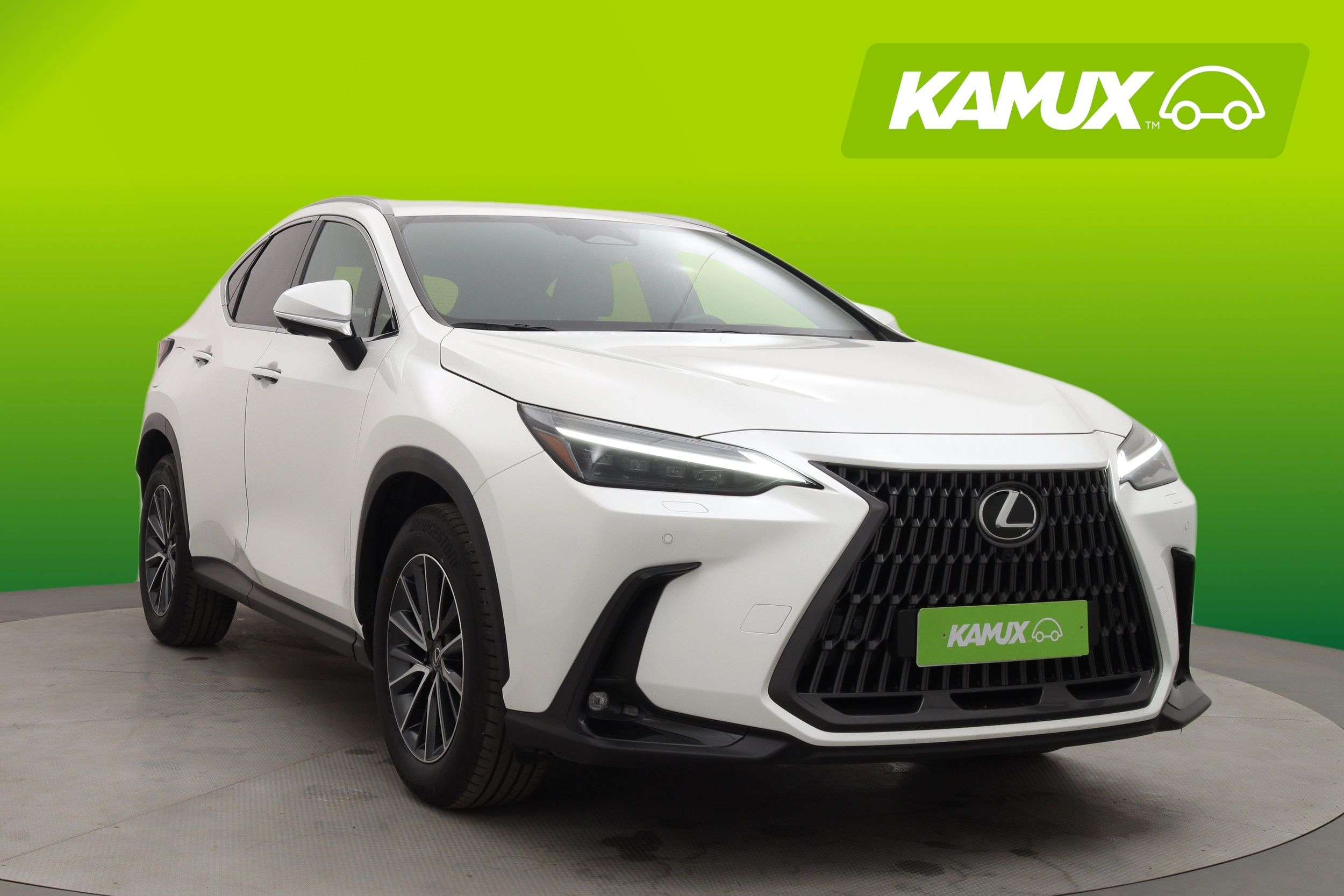 Lexus NX 2024