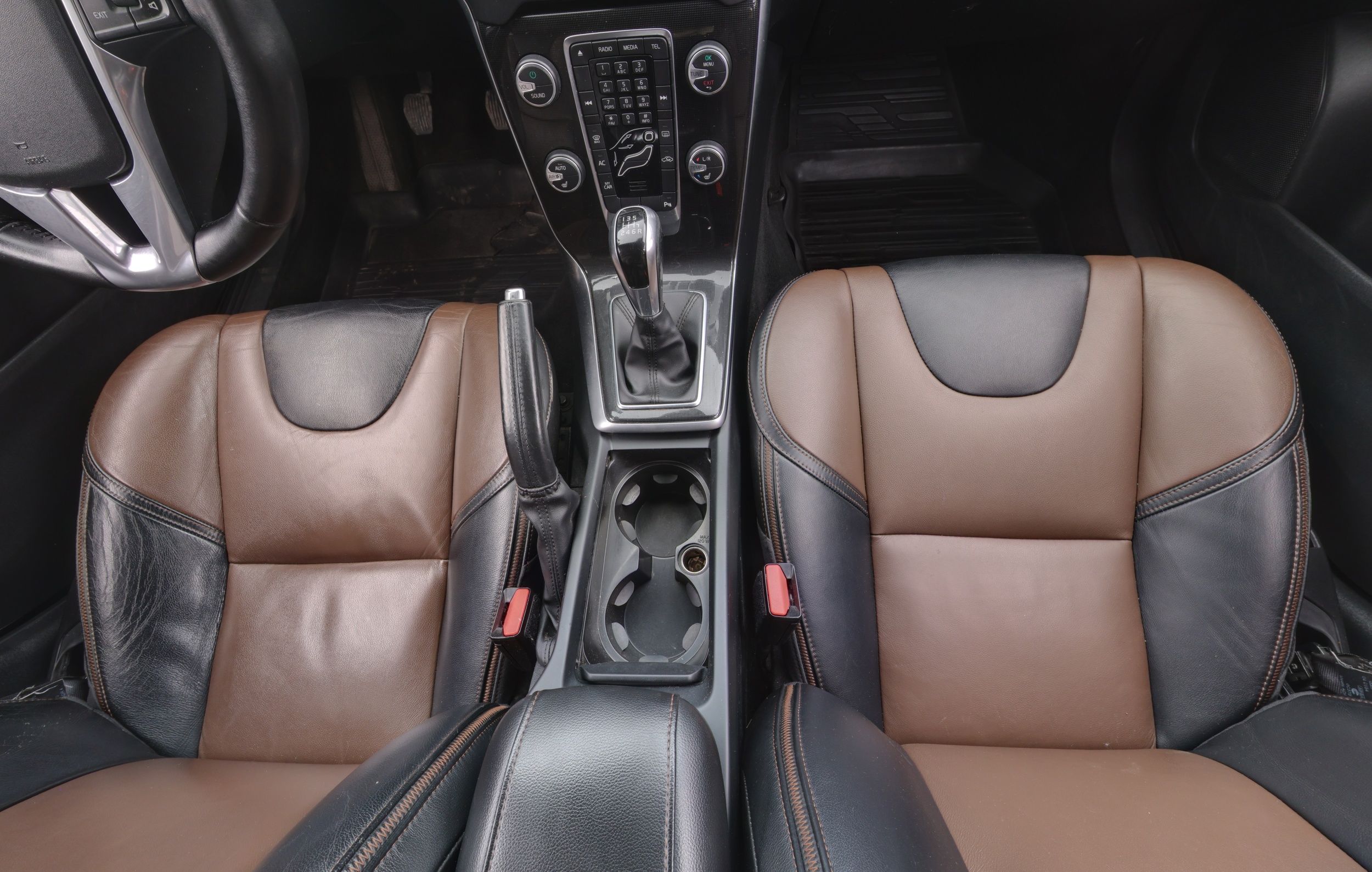 Volvo V40 Cross Country 2016