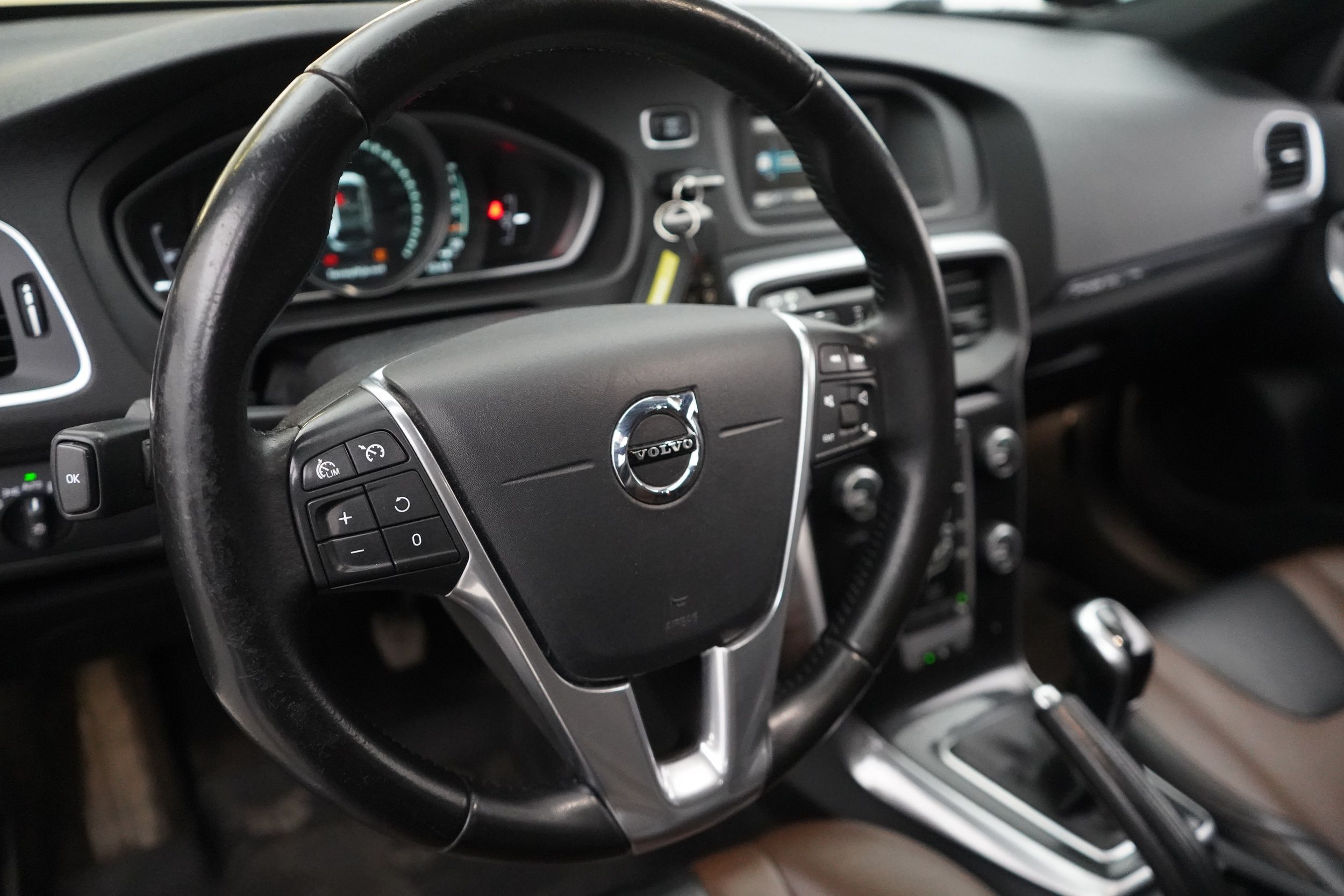 Volvo V40 Cross Country 2016