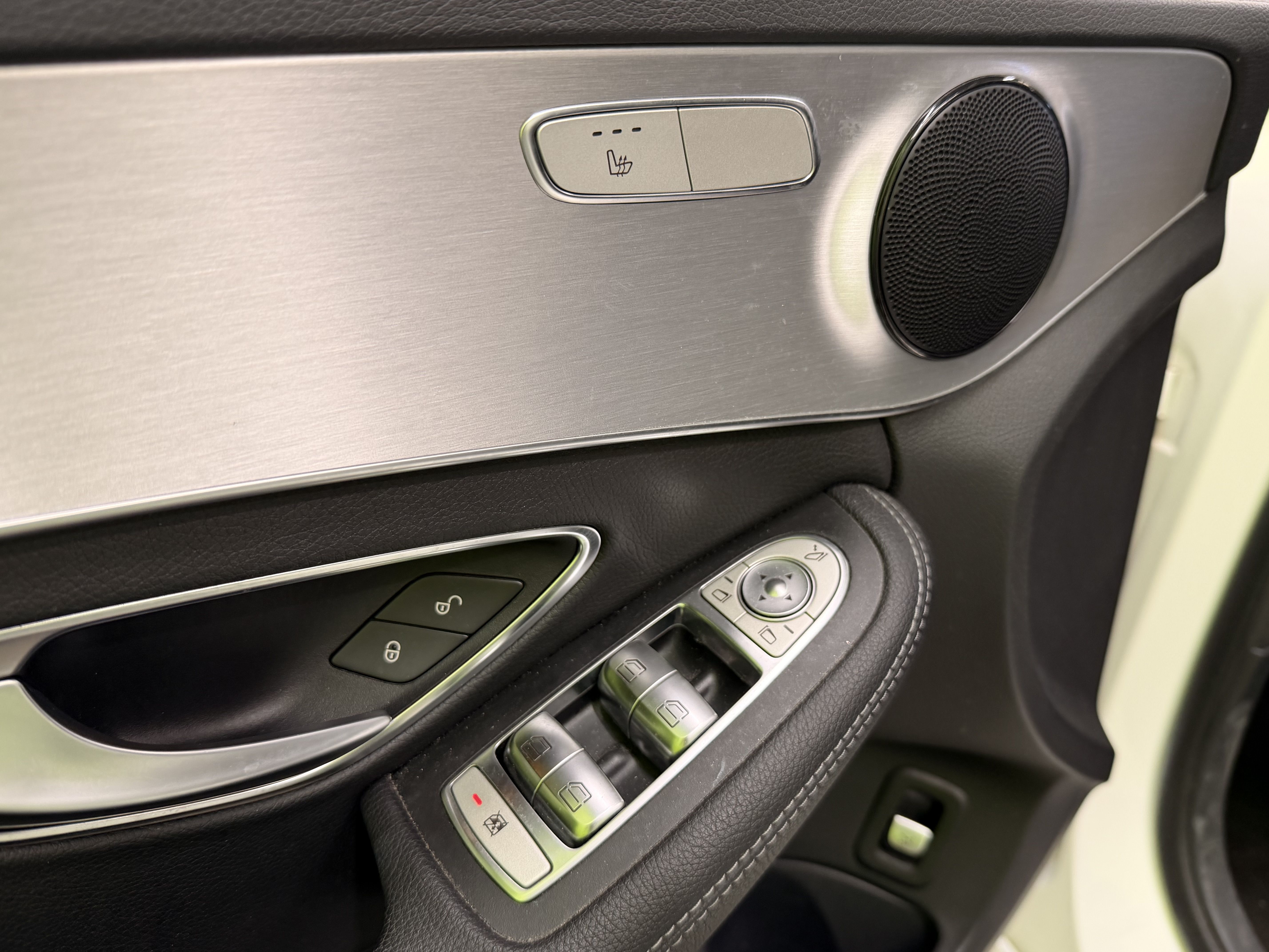 Mercedes-Benz C 2015