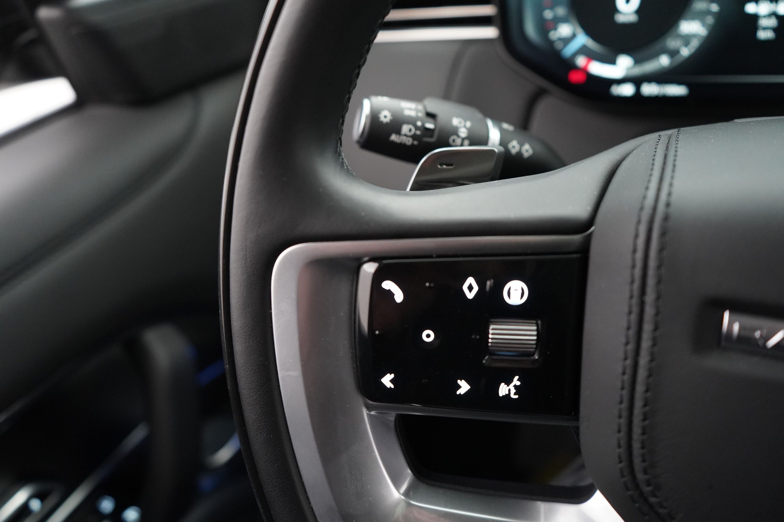 Land Rover Range Rover 2024