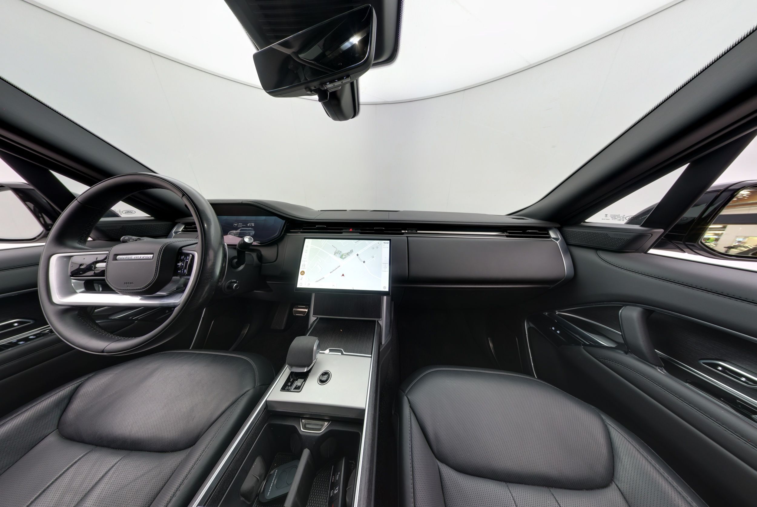 Land Rover Range Rover 2024