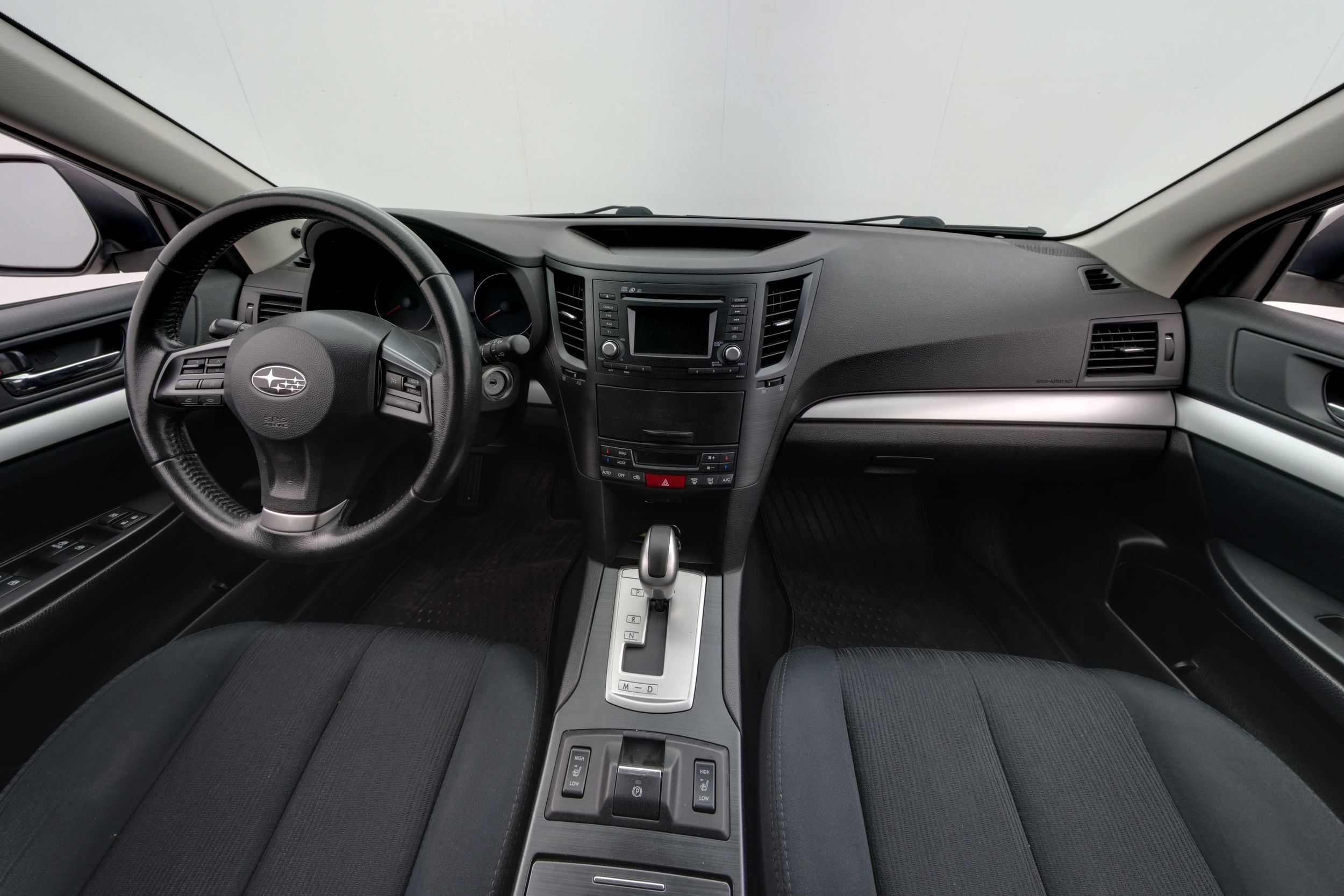 Subaru Legacy 2014