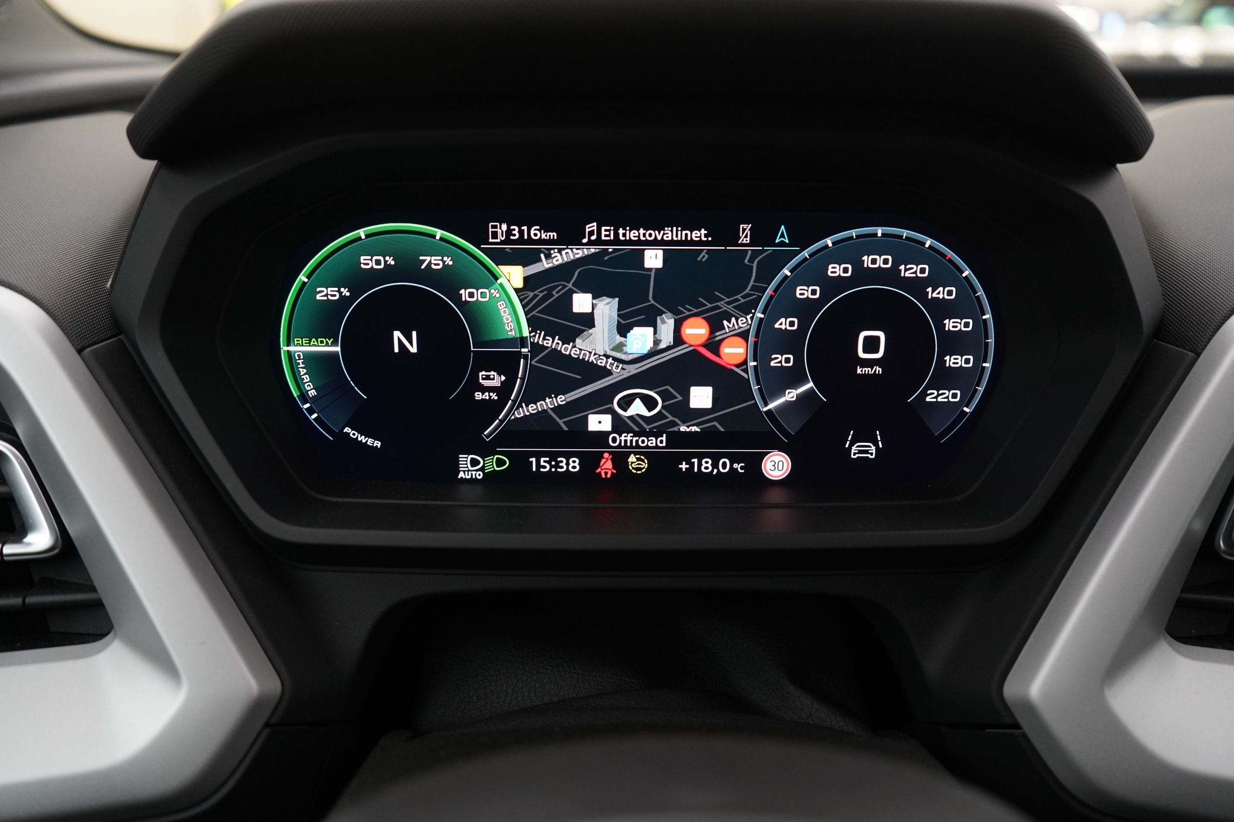 Audi Q4 e-tron 2023