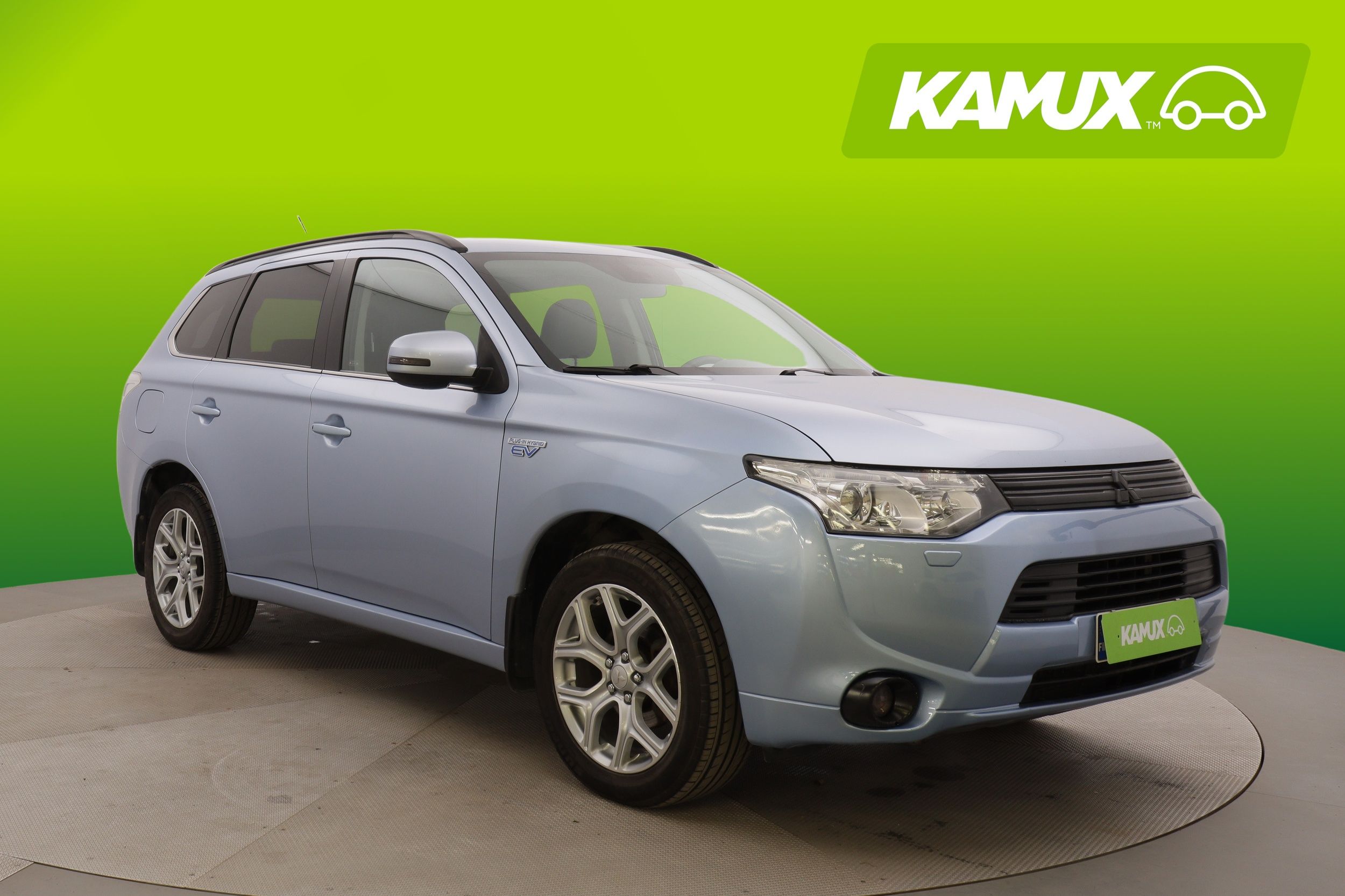 Mitsubishi Outlander PHEV 2015