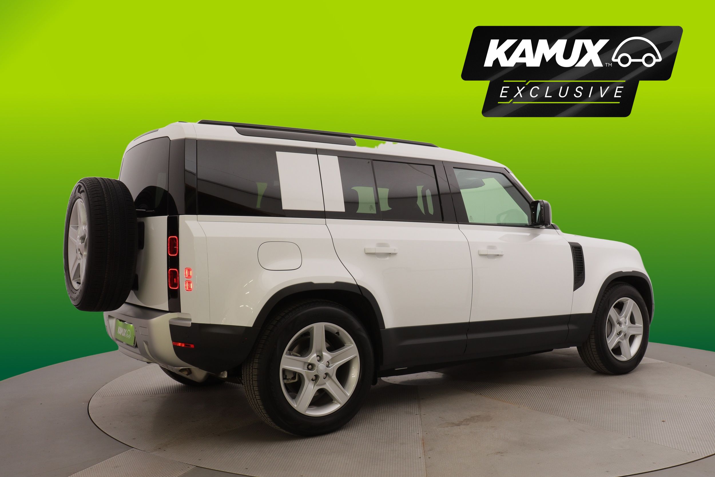 Land Rover Defender 2026