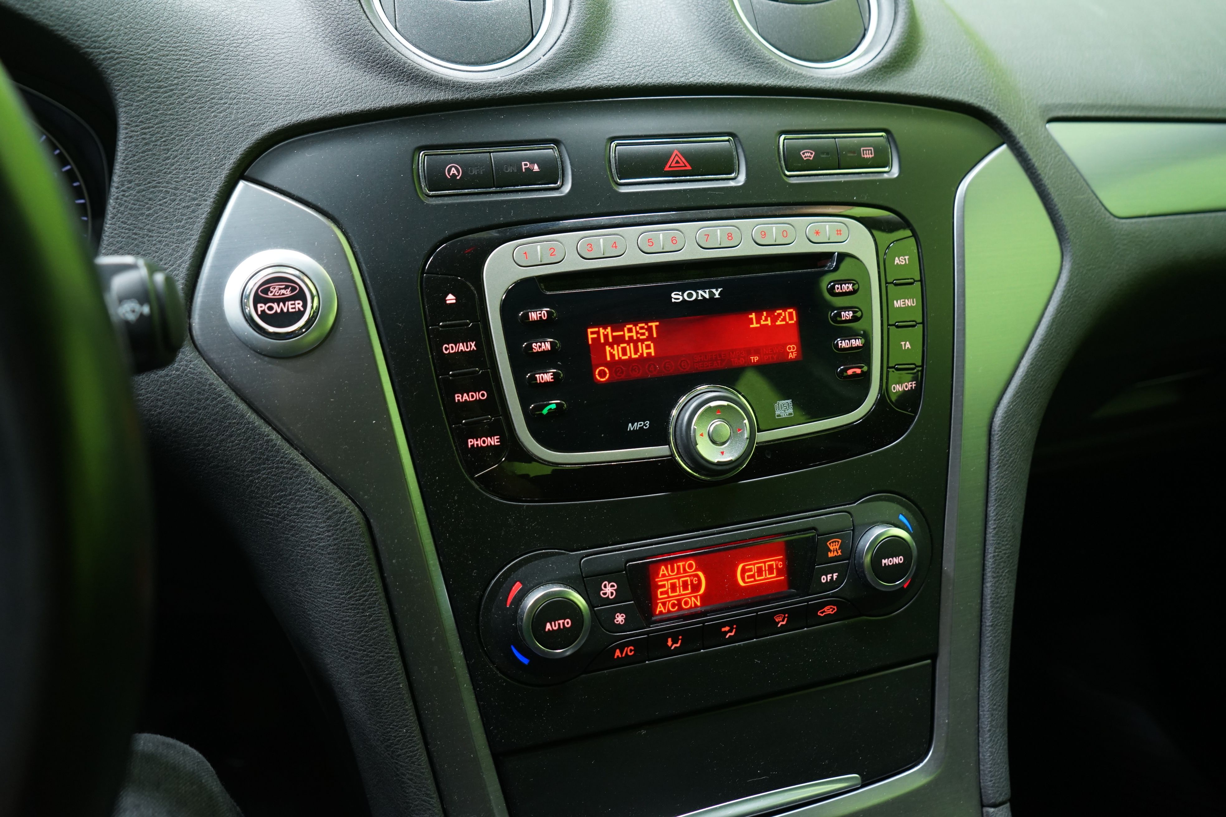 Ford Mondeo 2013