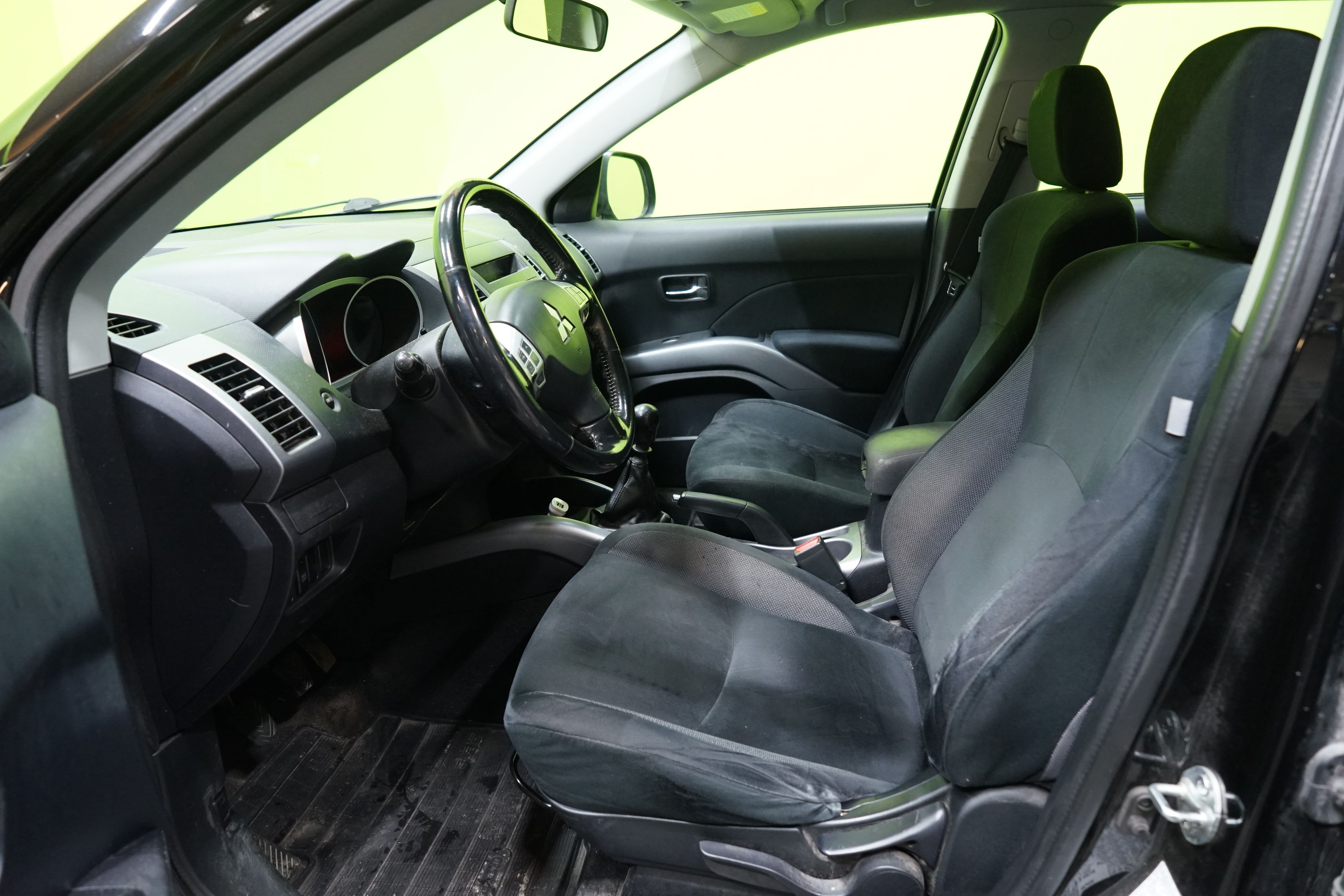 Mitsubishi Outlander 2007