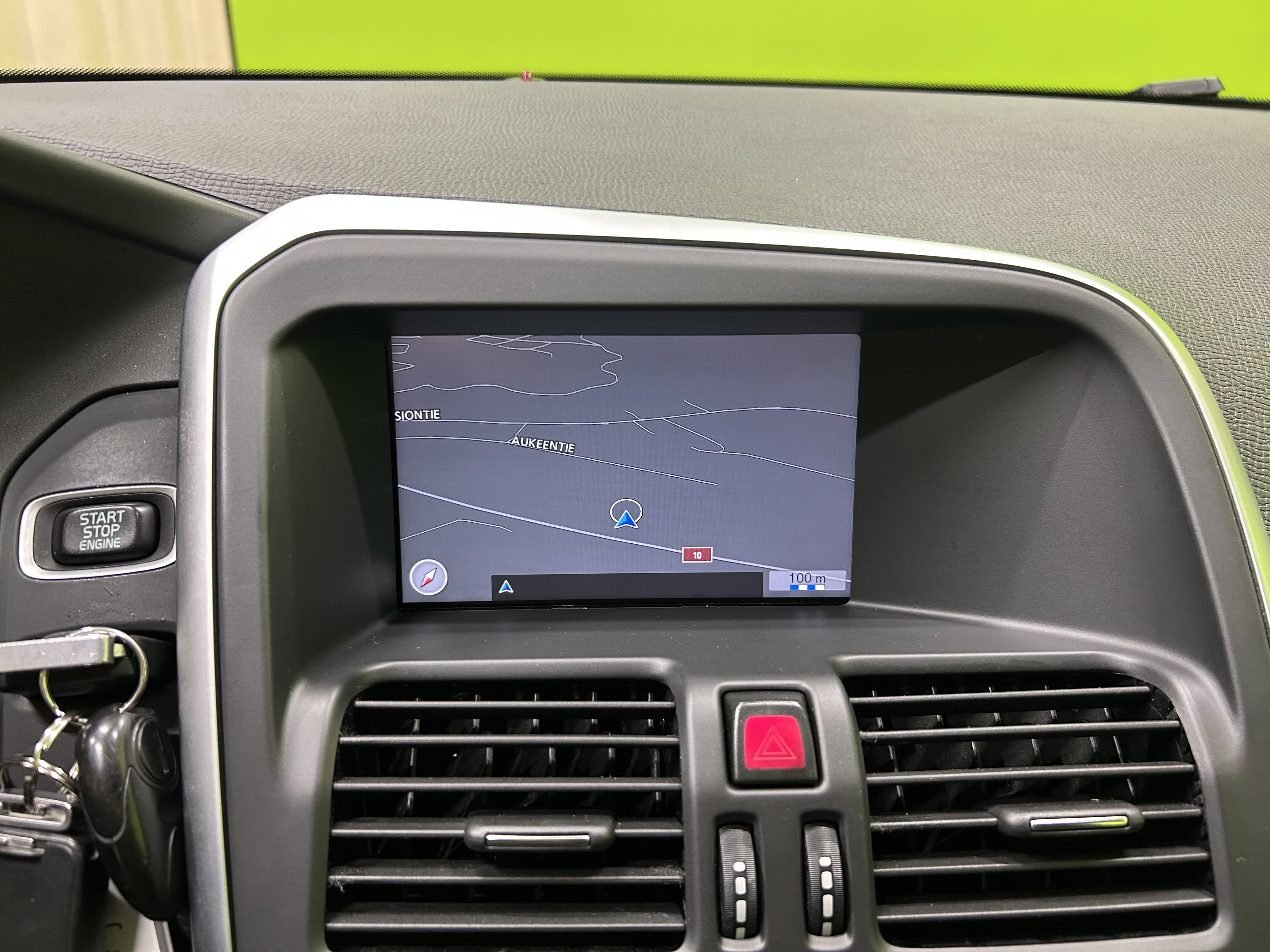 Volvo XC60 2011