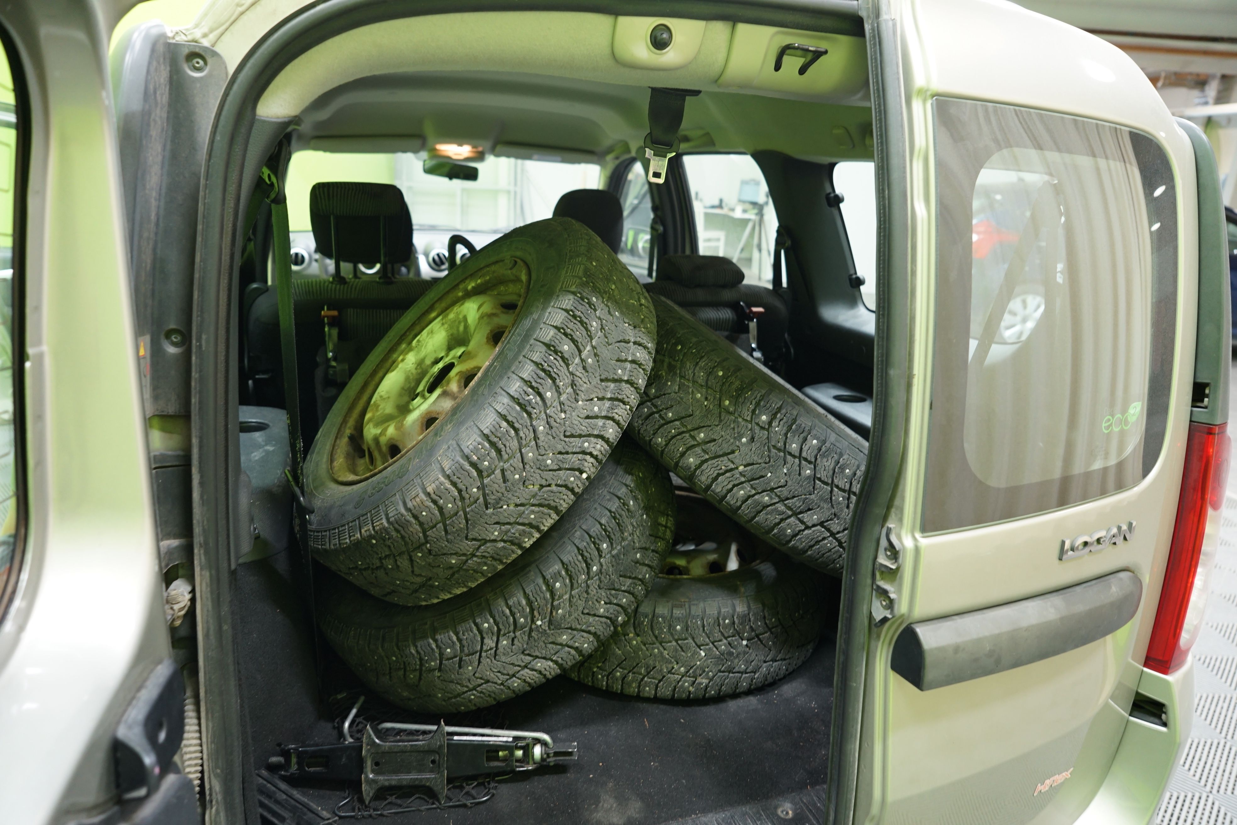 Dacia Logan MCV 2011