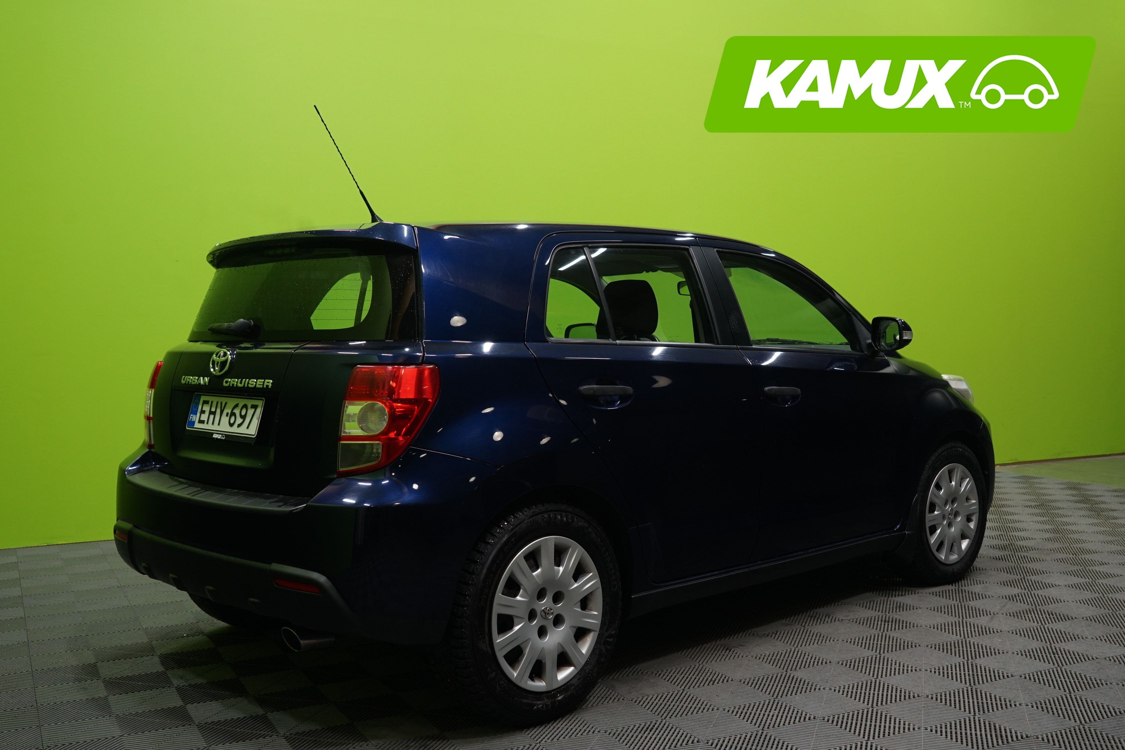 Toyota Urban Cruiser 2010