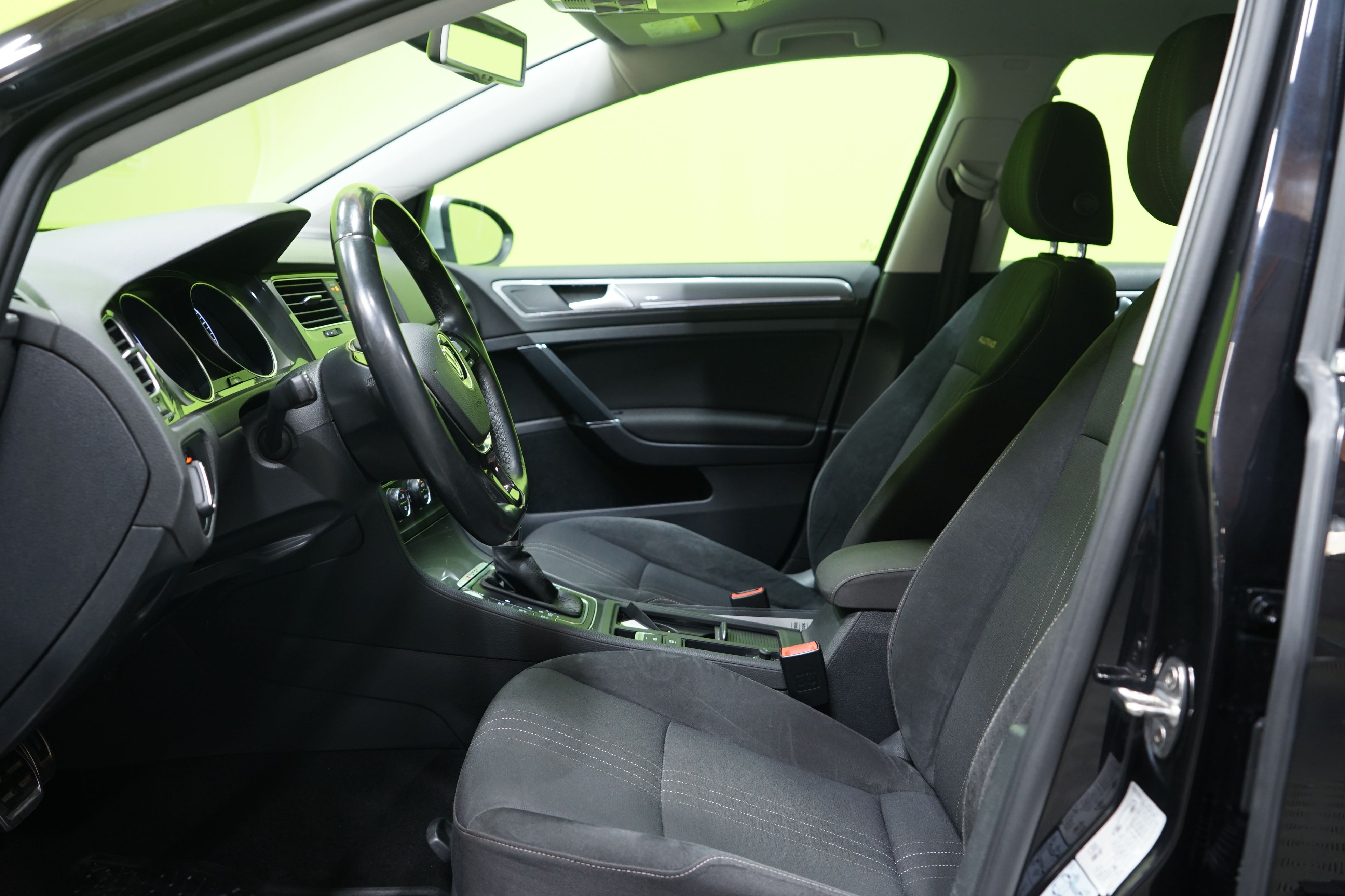Volkswagen Golf 2016