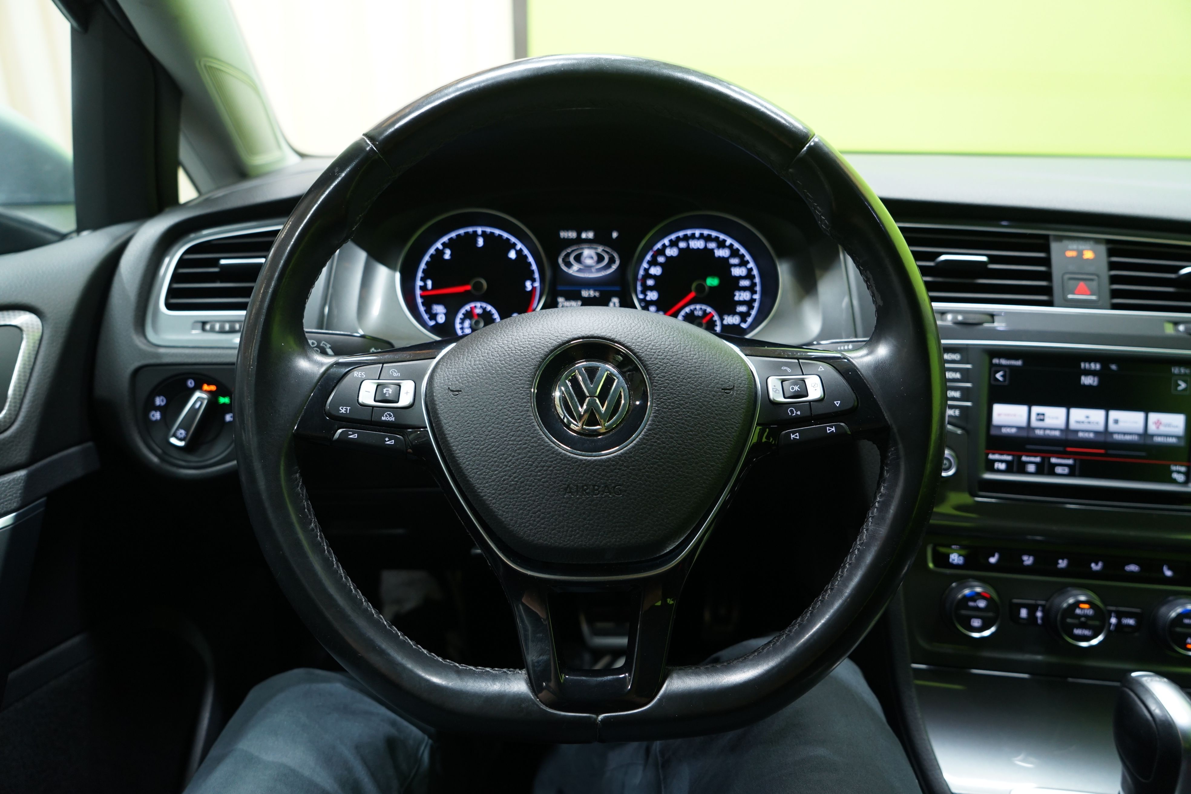 Volkswagen Golf 2016