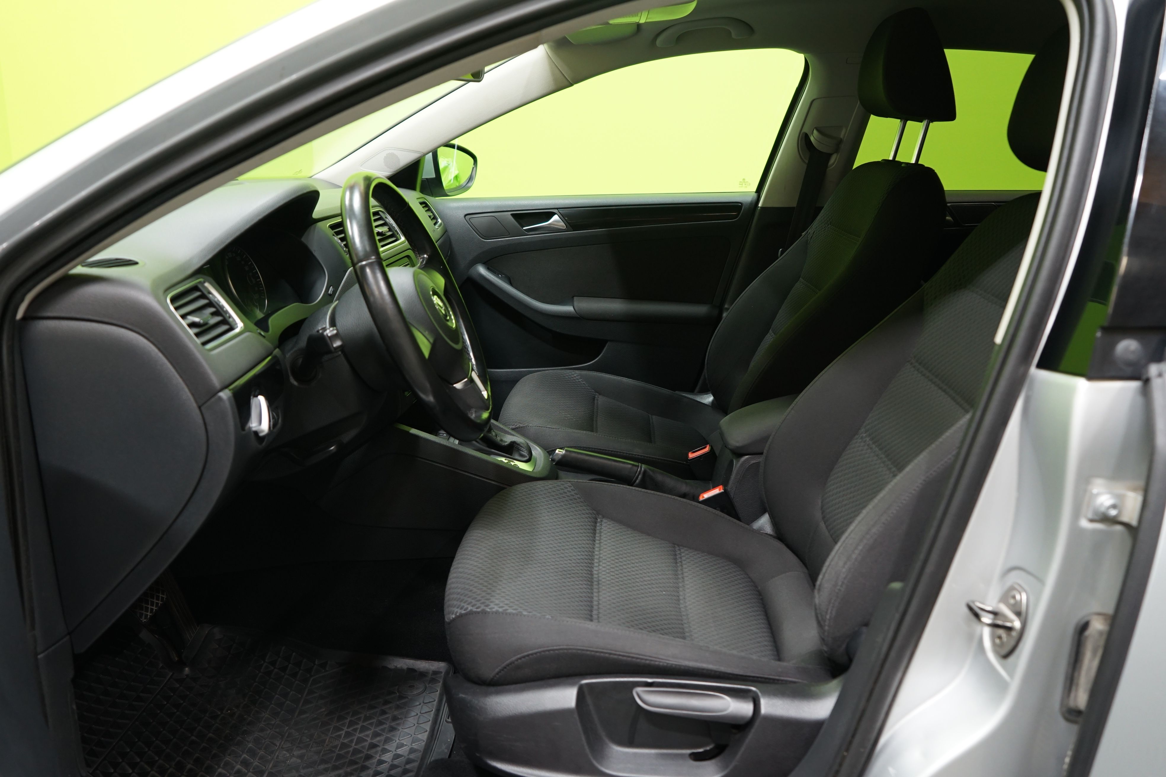 Volkswagen Jetta 2011