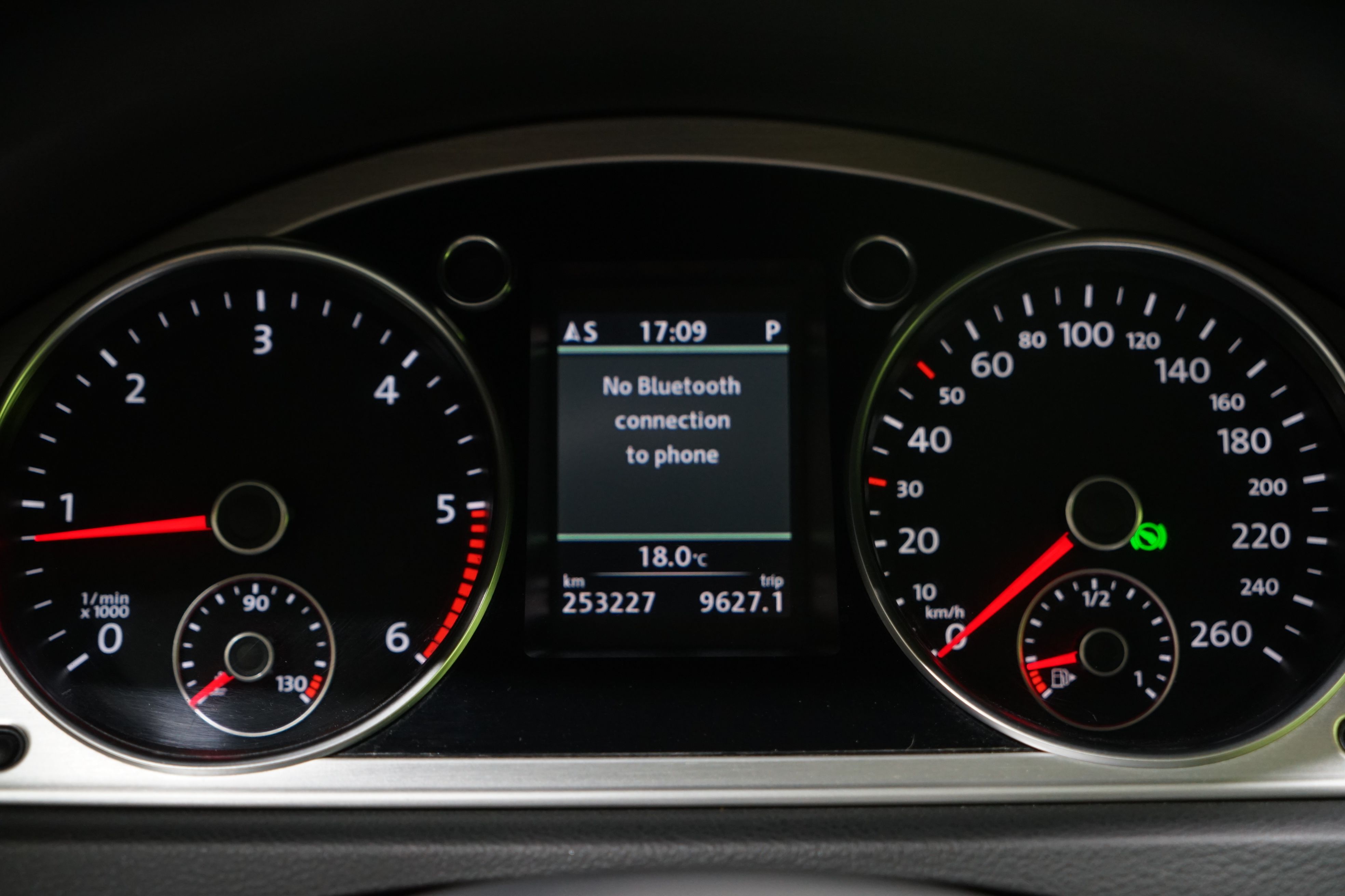 Volkswagen Passat 2011