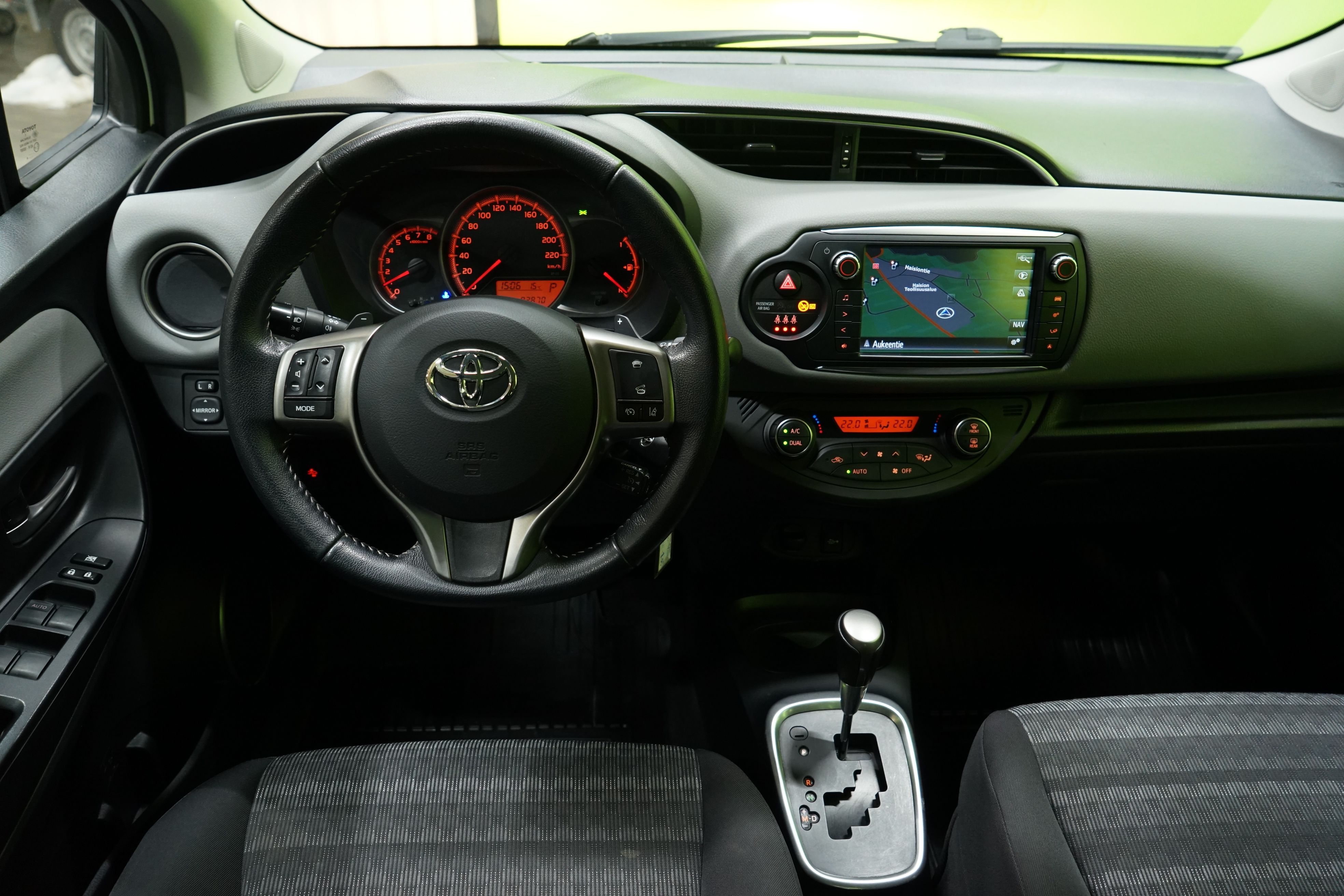 Toyota Yaris 2016