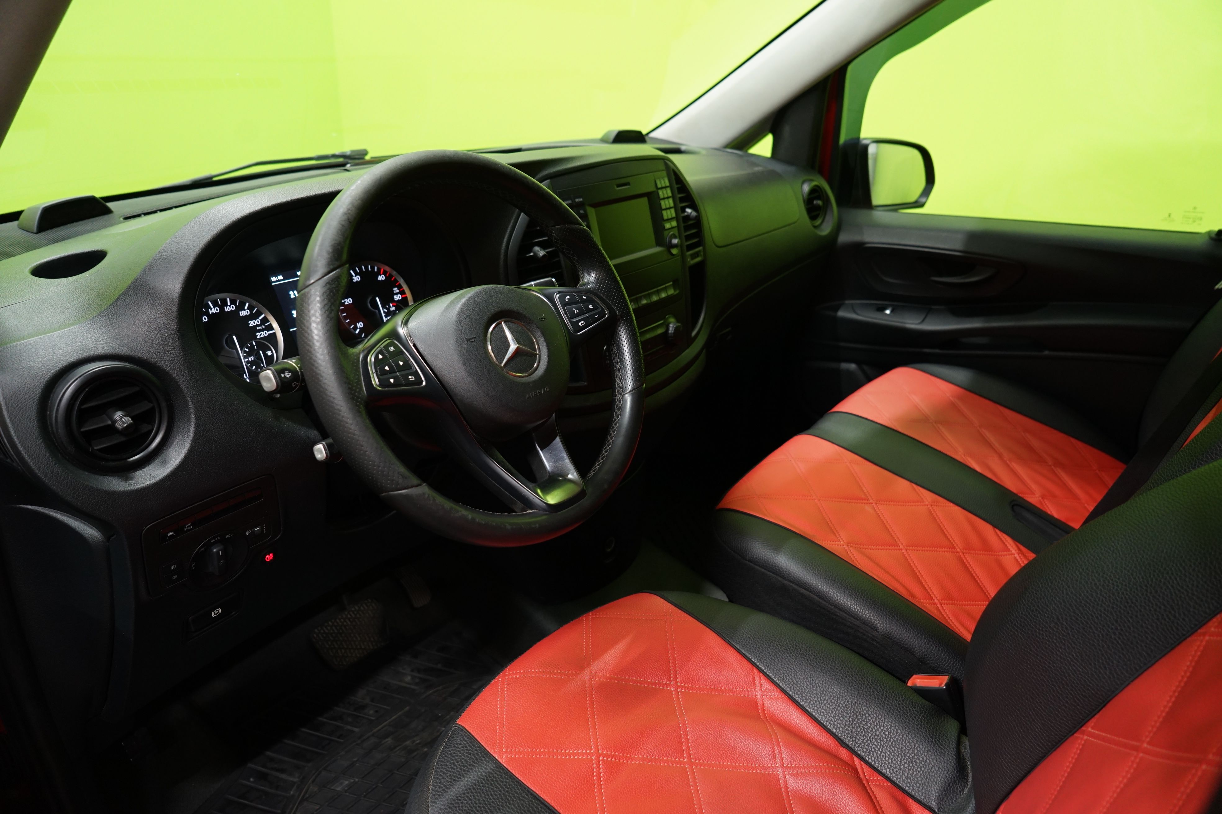 Mercedes-Benz Vito 2015