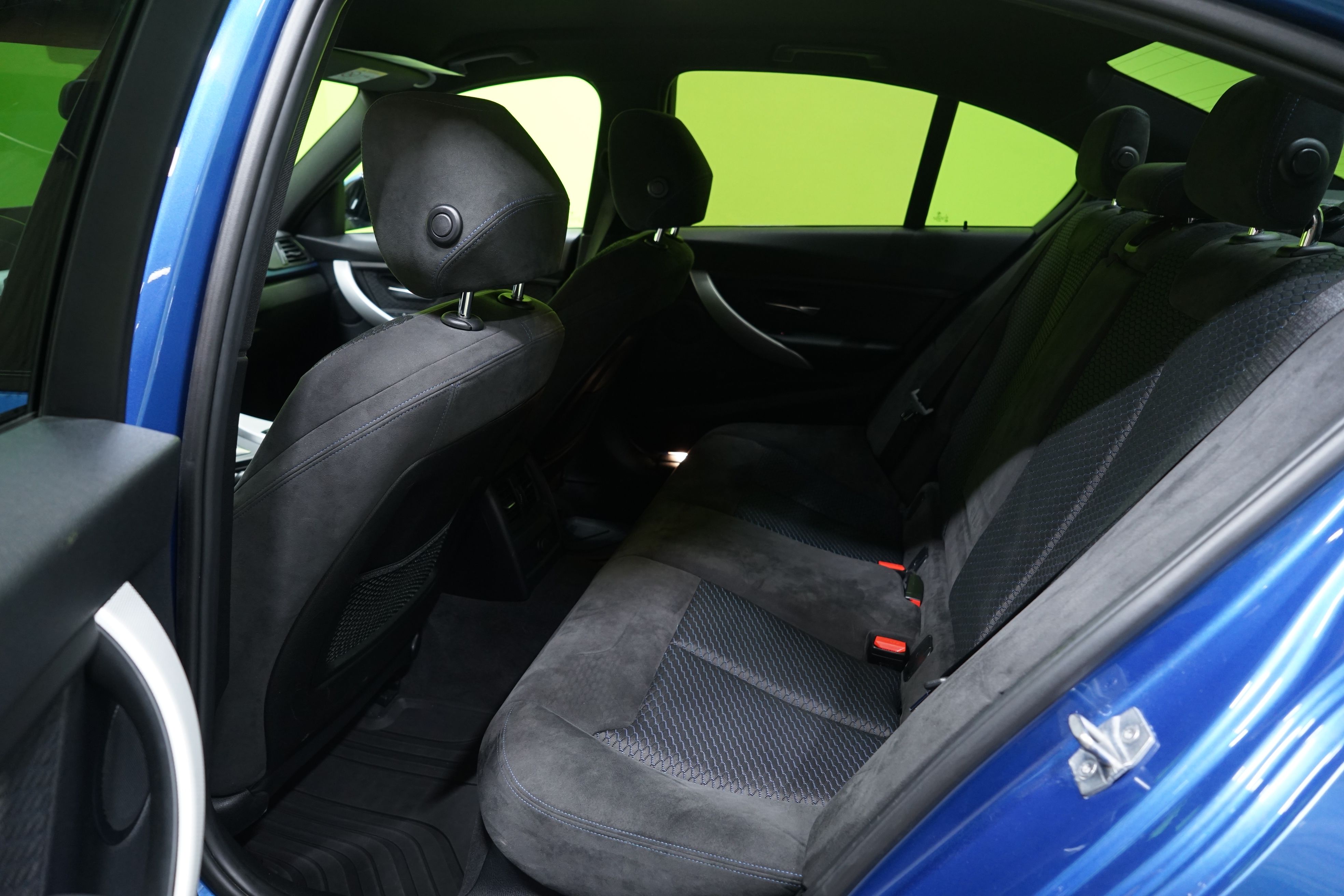 BMW 320 2015