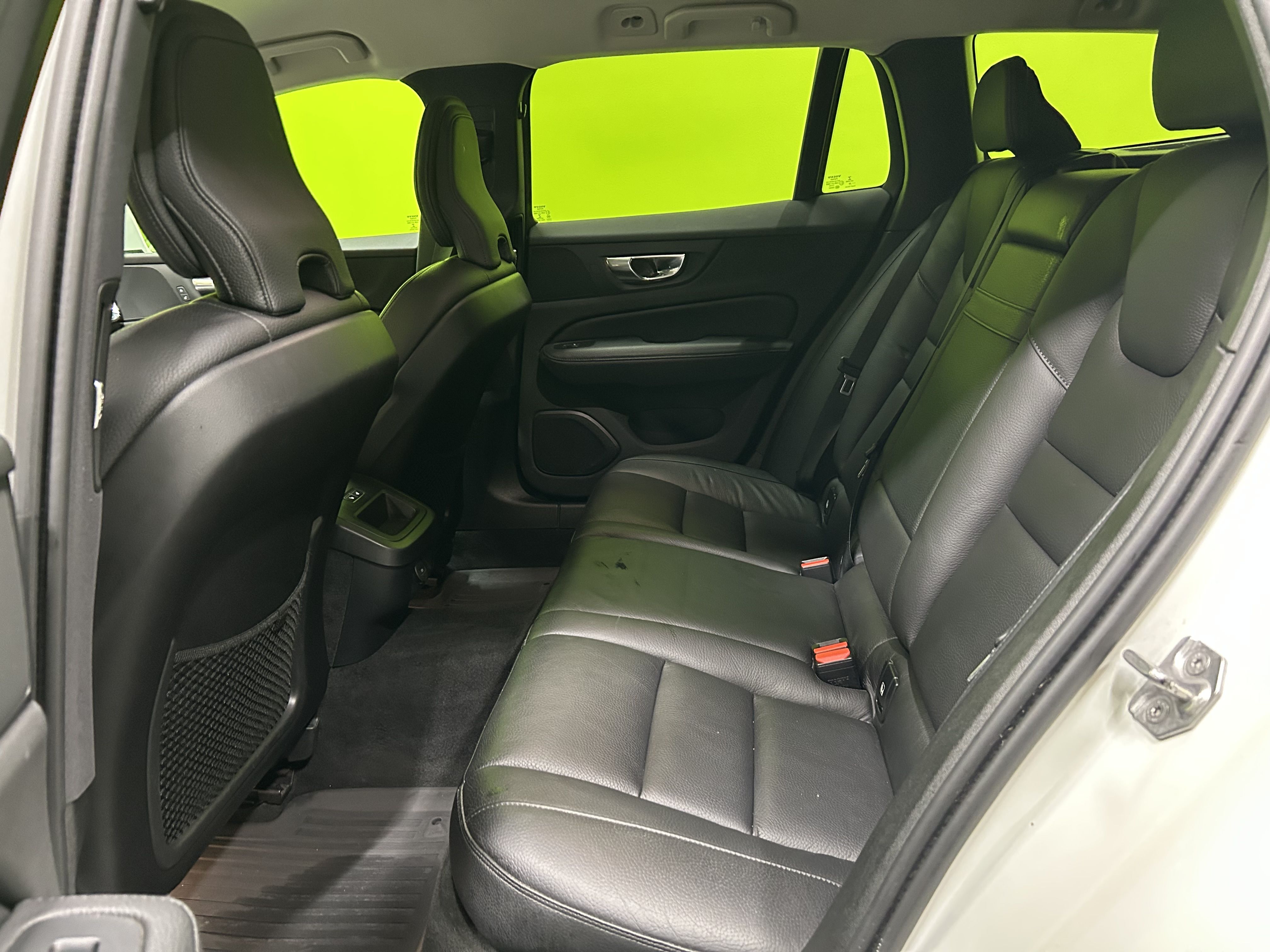 Volvo V60 2021