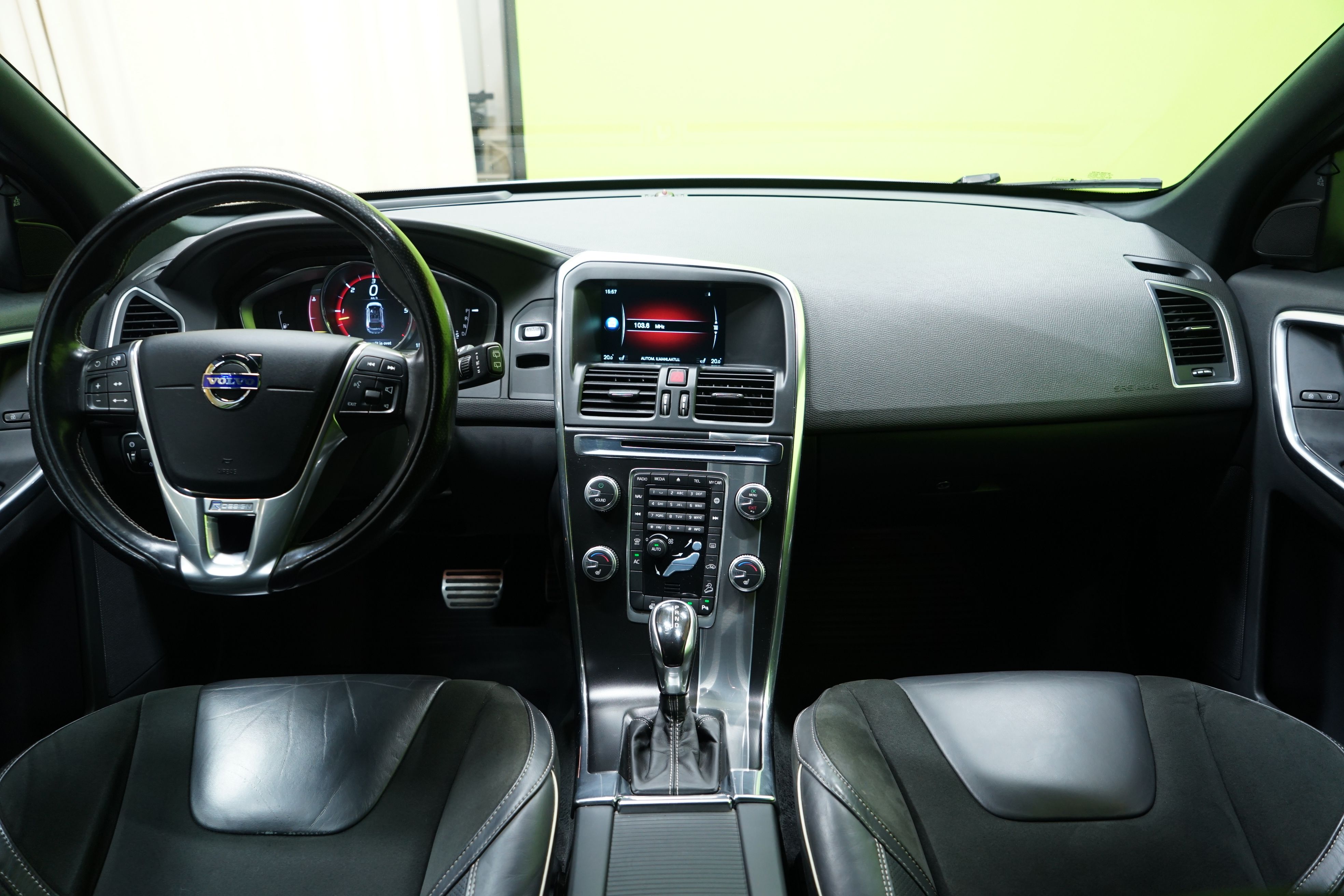 Volvo XC60 2016