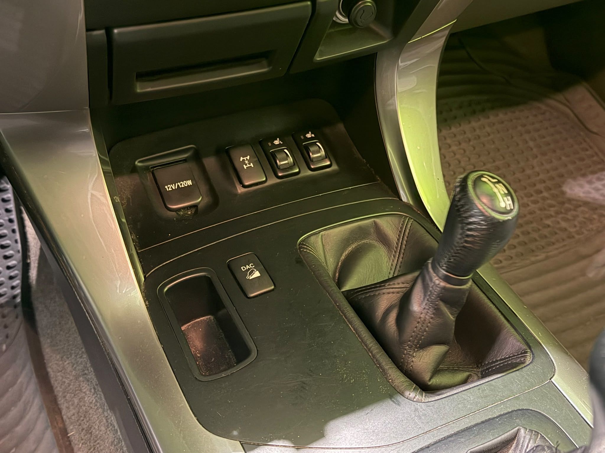 Toyota Land Cruiser 2003