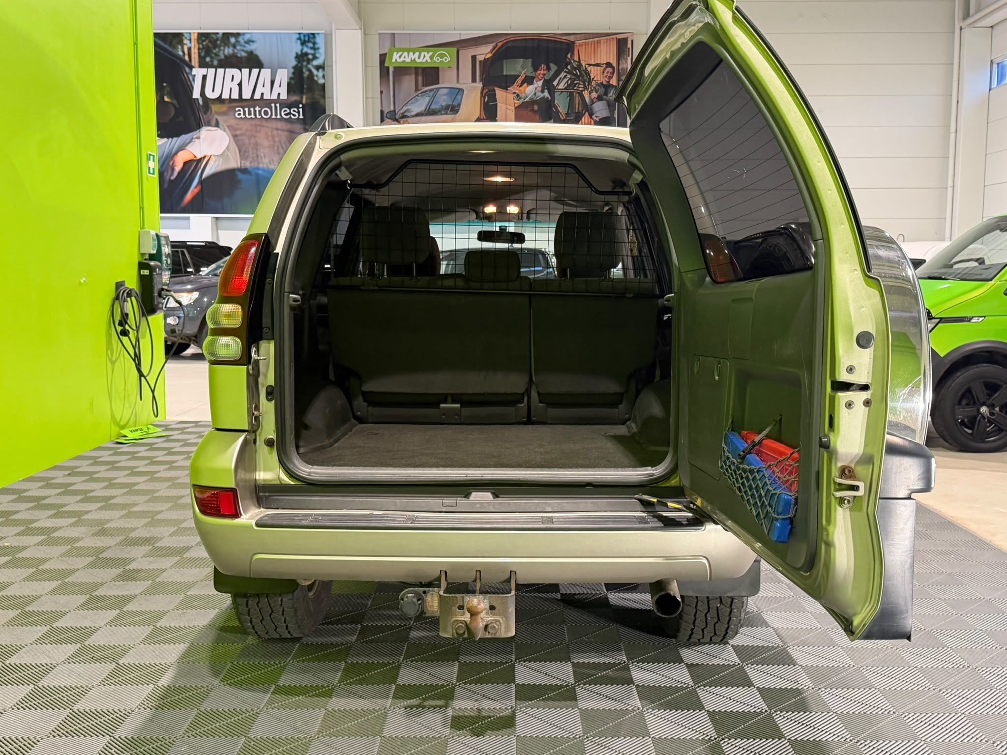 Toyota Land Cruiser 2003