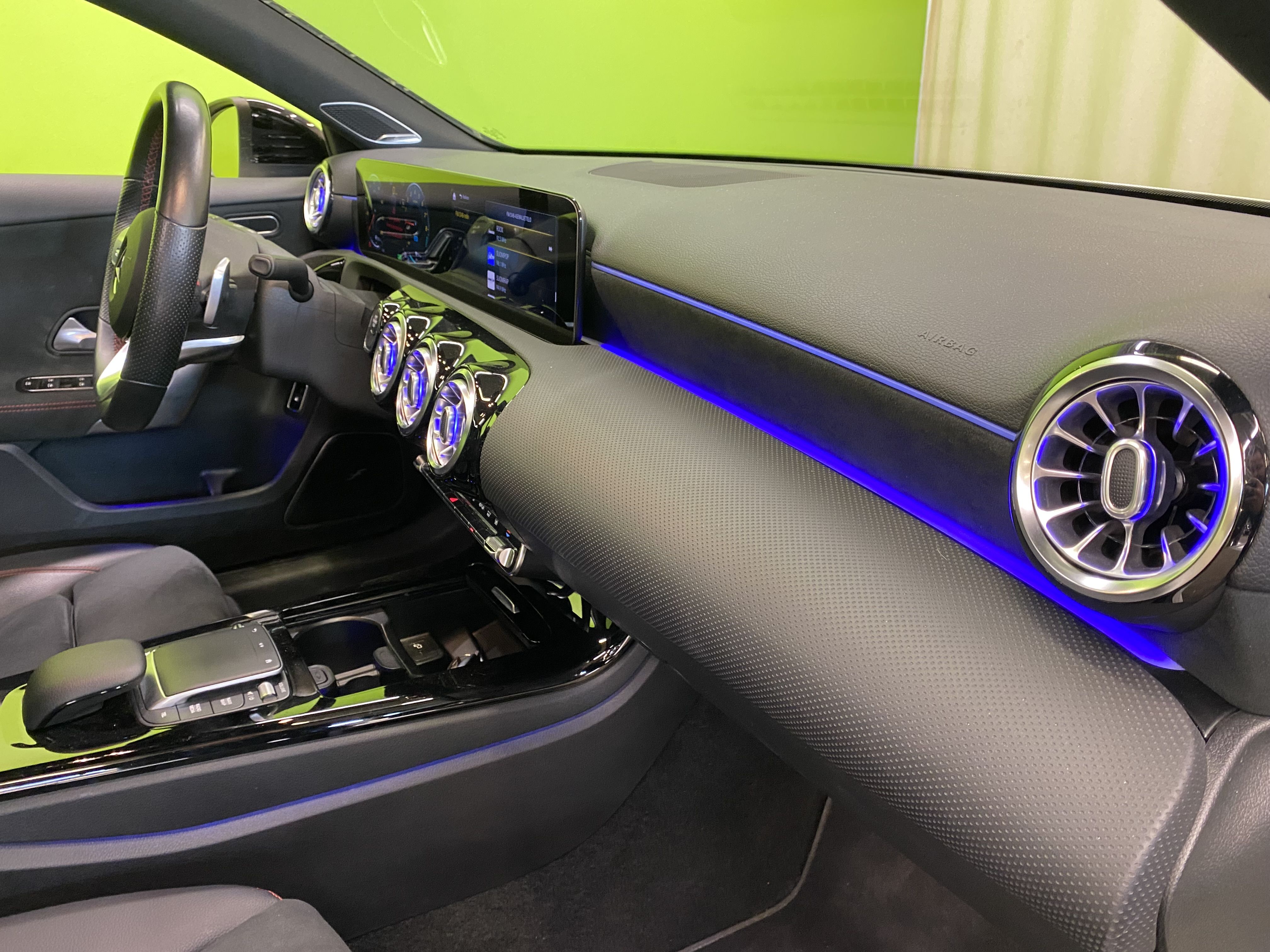 Mercedes-Benz A 2021