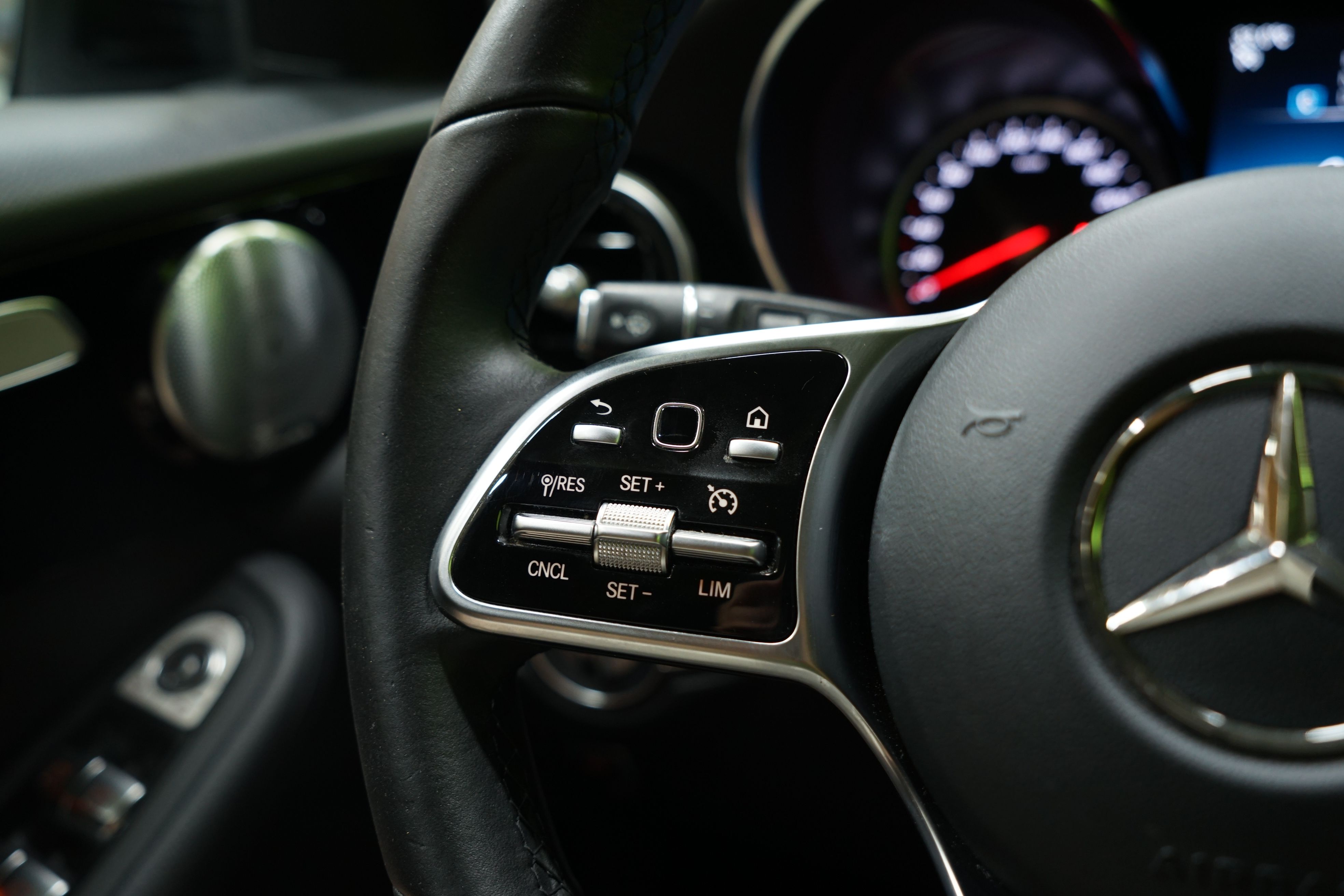 Mercedes-Benz GLC 2020