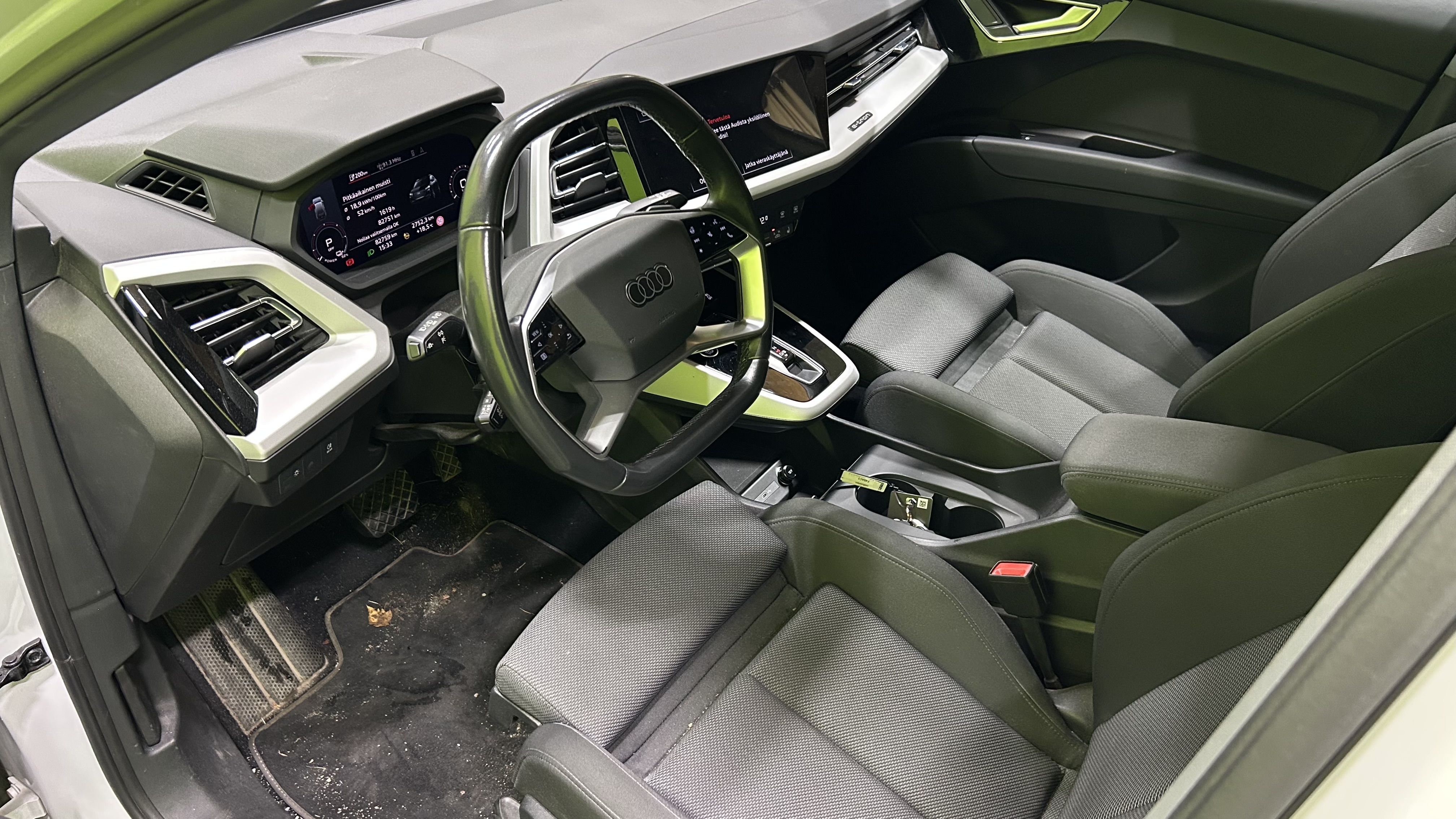 Audi Q4 e-tron 2023
